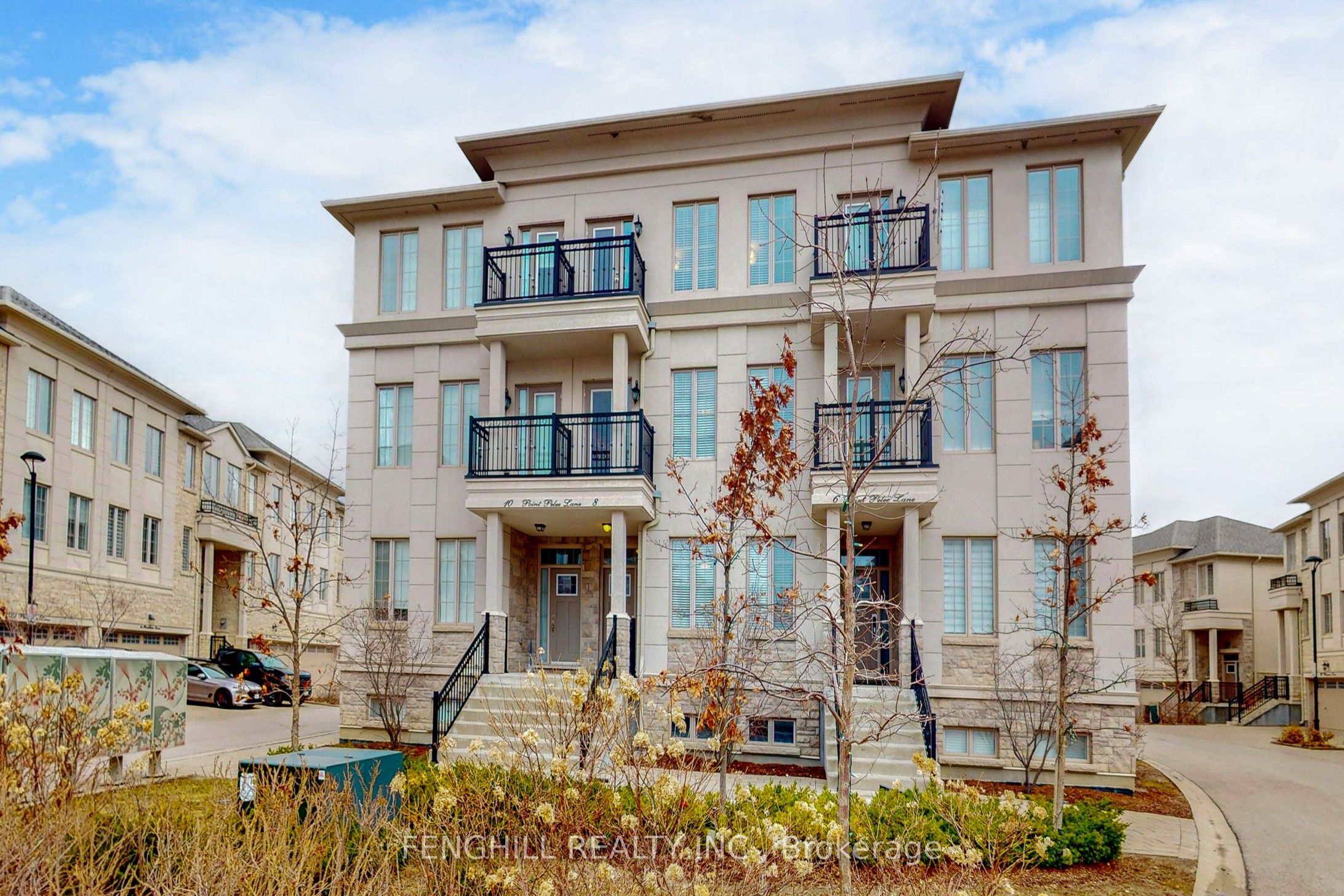 8 Point Pelee Lane, Richmond Hill, On L4s 0g4