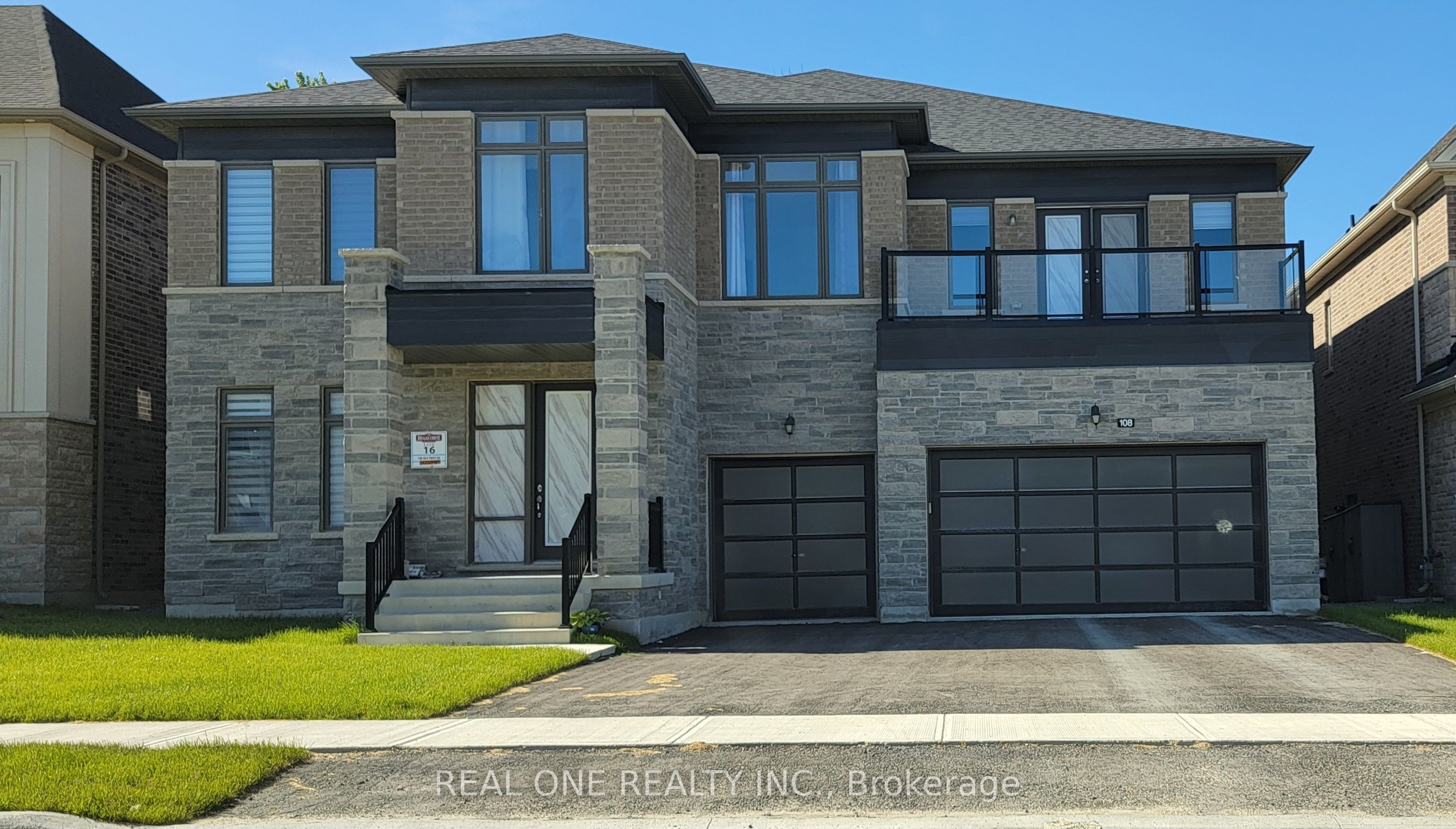 108 Silk Twist Drive, East Gwillimbury, On L9n 0w4