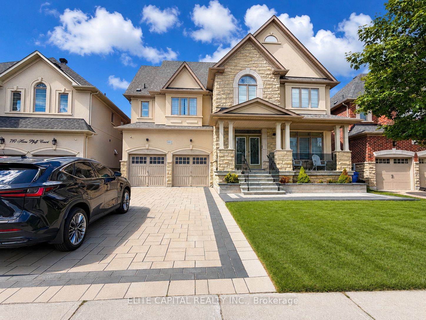 1017 Poppy Lane, Newmarket, On L3x 3h6