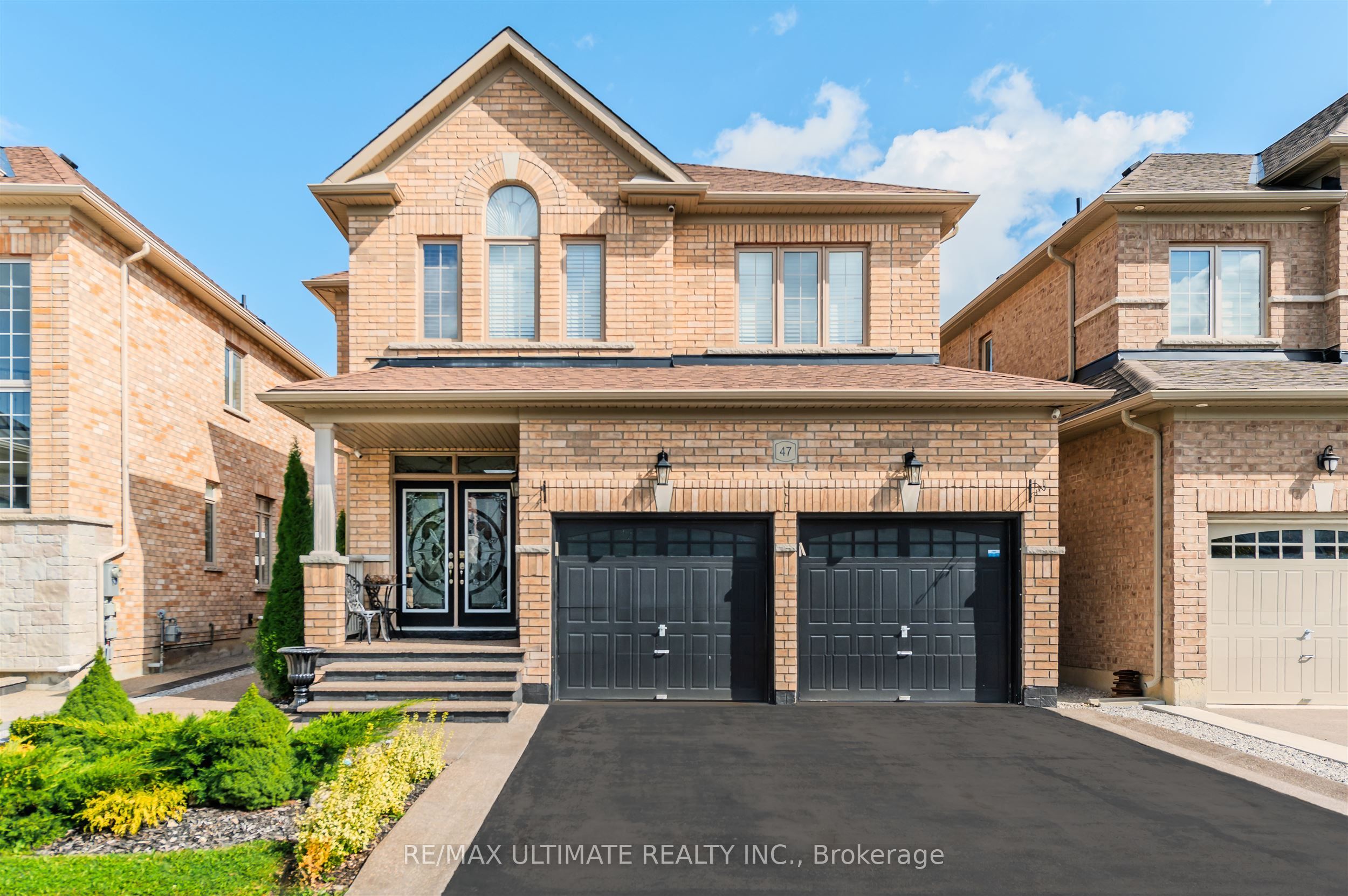 47 Lewis Avenue, Bradford West Gwillimbury, On L3z 0x2