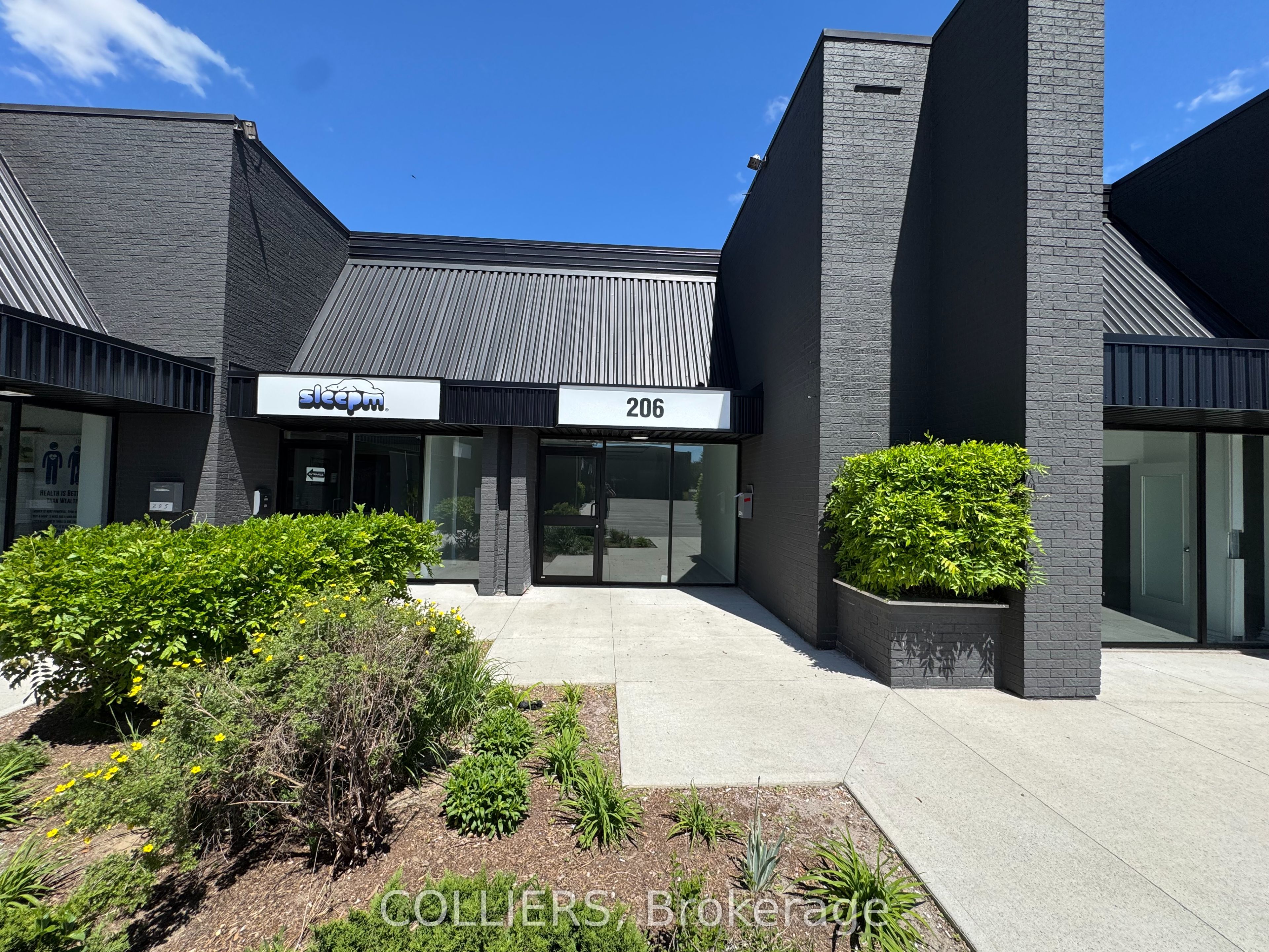 2600 John Street 206, Markham, On L3r 3w3