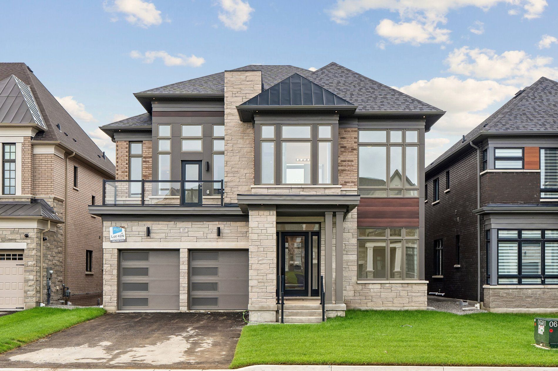 17 Garriock Hall Avenue, King, On L7b 0s8