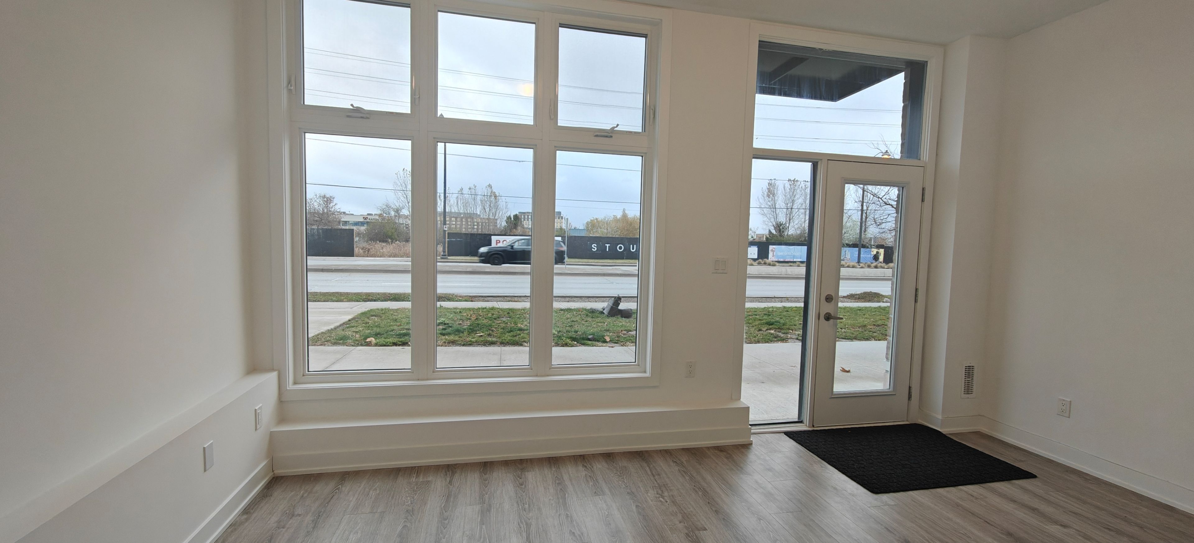 5494 Main Street, Whitchurch-Stouffville, On L4a 4w8