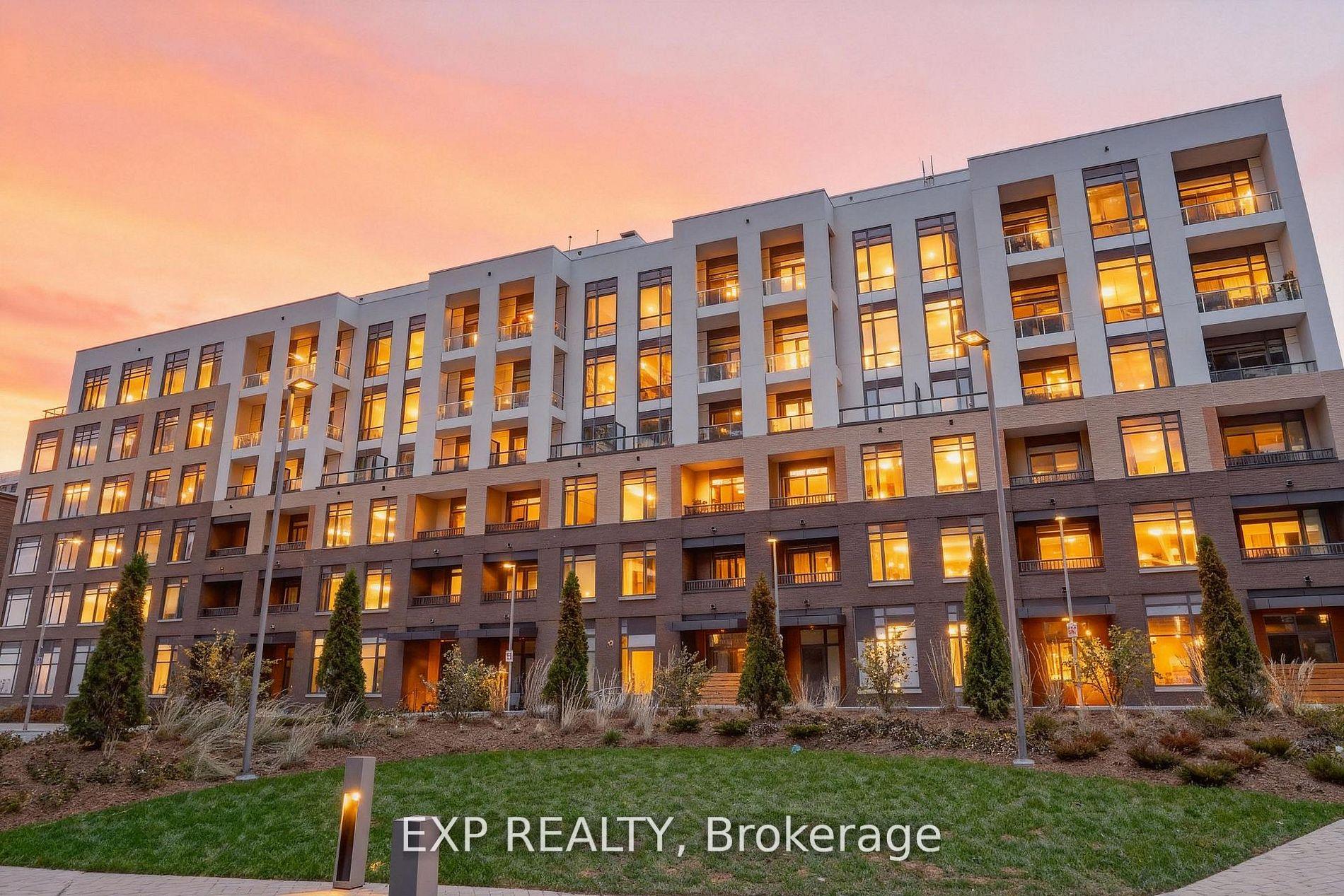8 Beverley Glen Boulevard D328, Vaughan, On L4j 0l5
