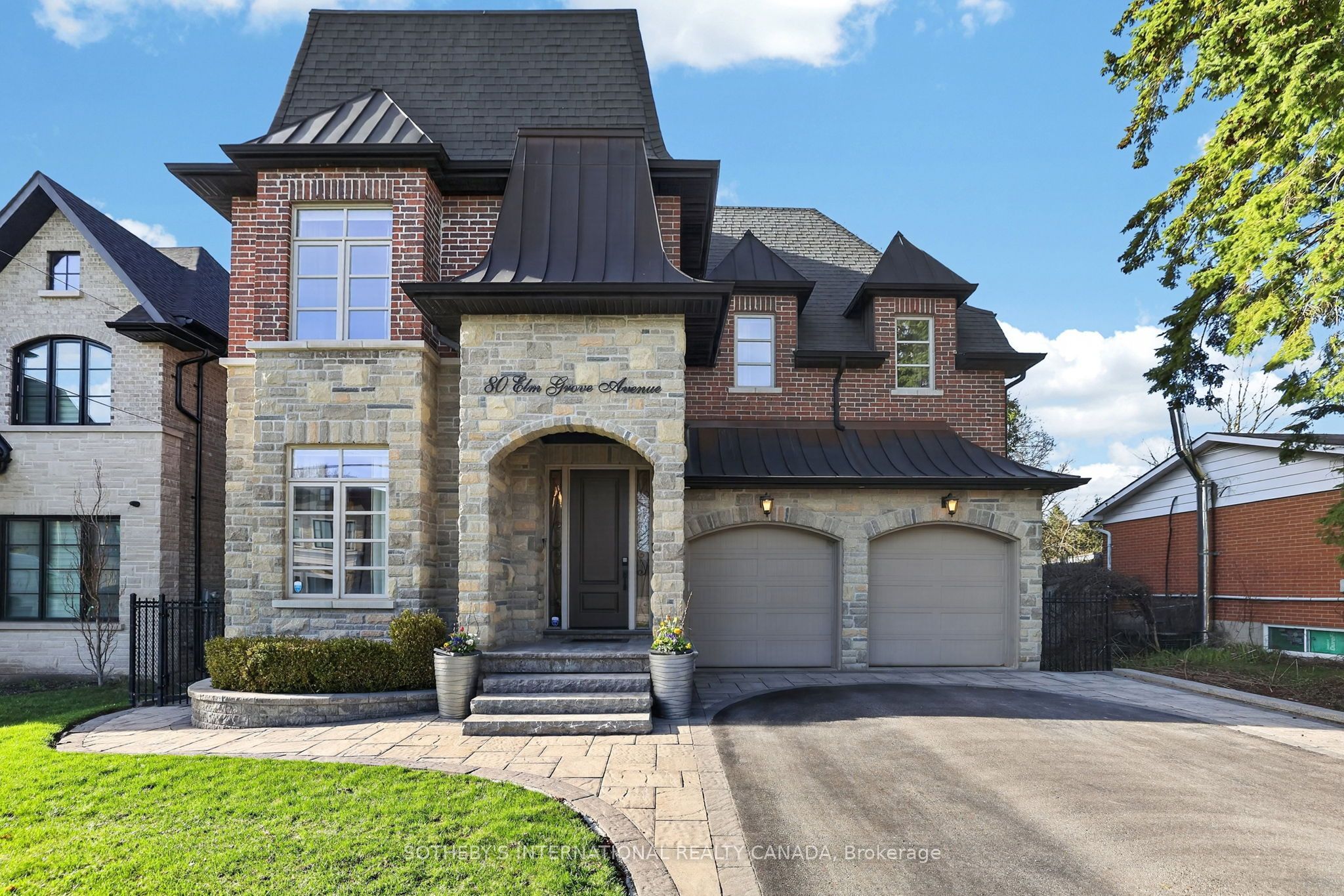 80 Elm Grove Avenue, Richmond Hill, On L4e 2w7