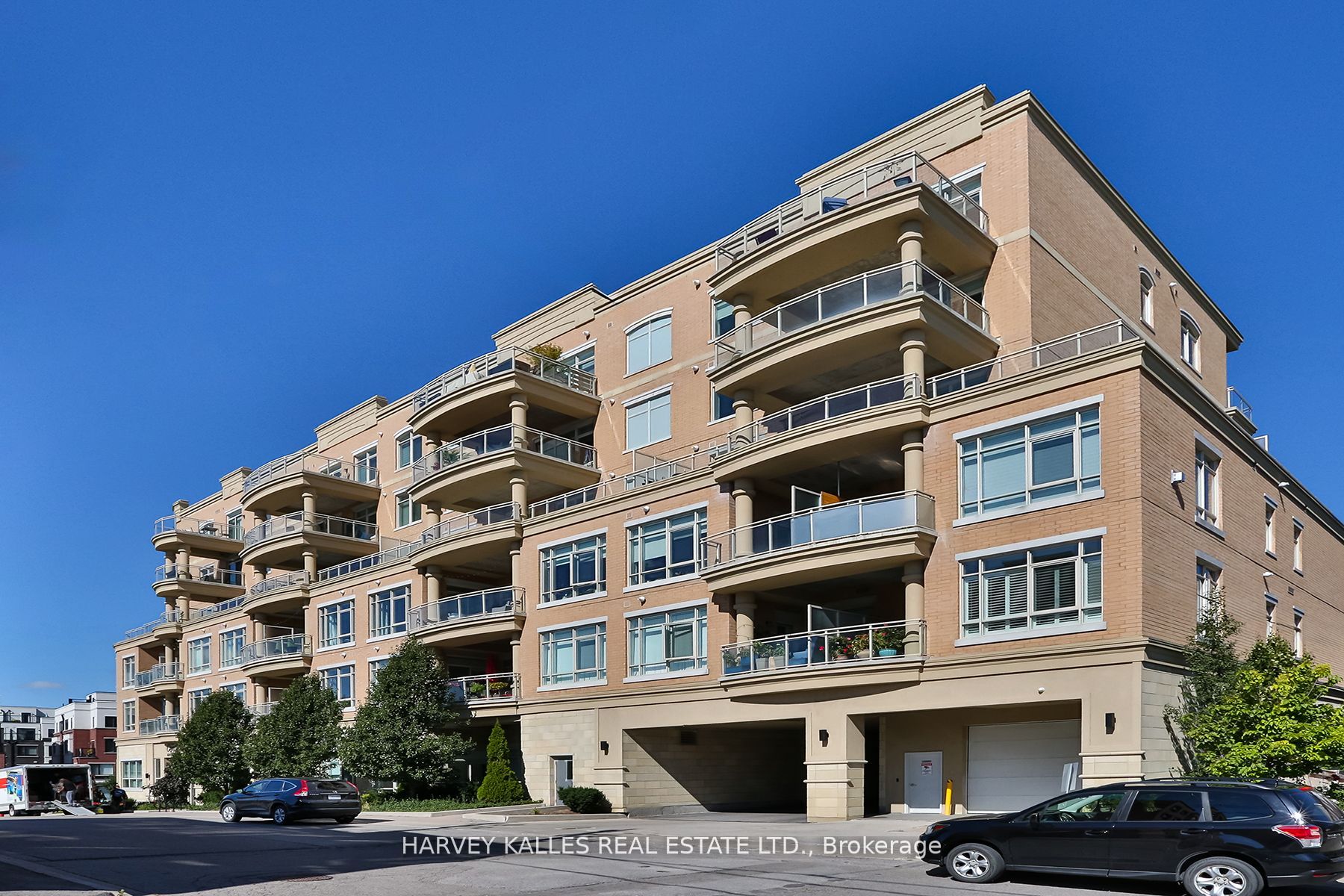 15277 Yonge Street 502a, Aurora, On L4g 1y3