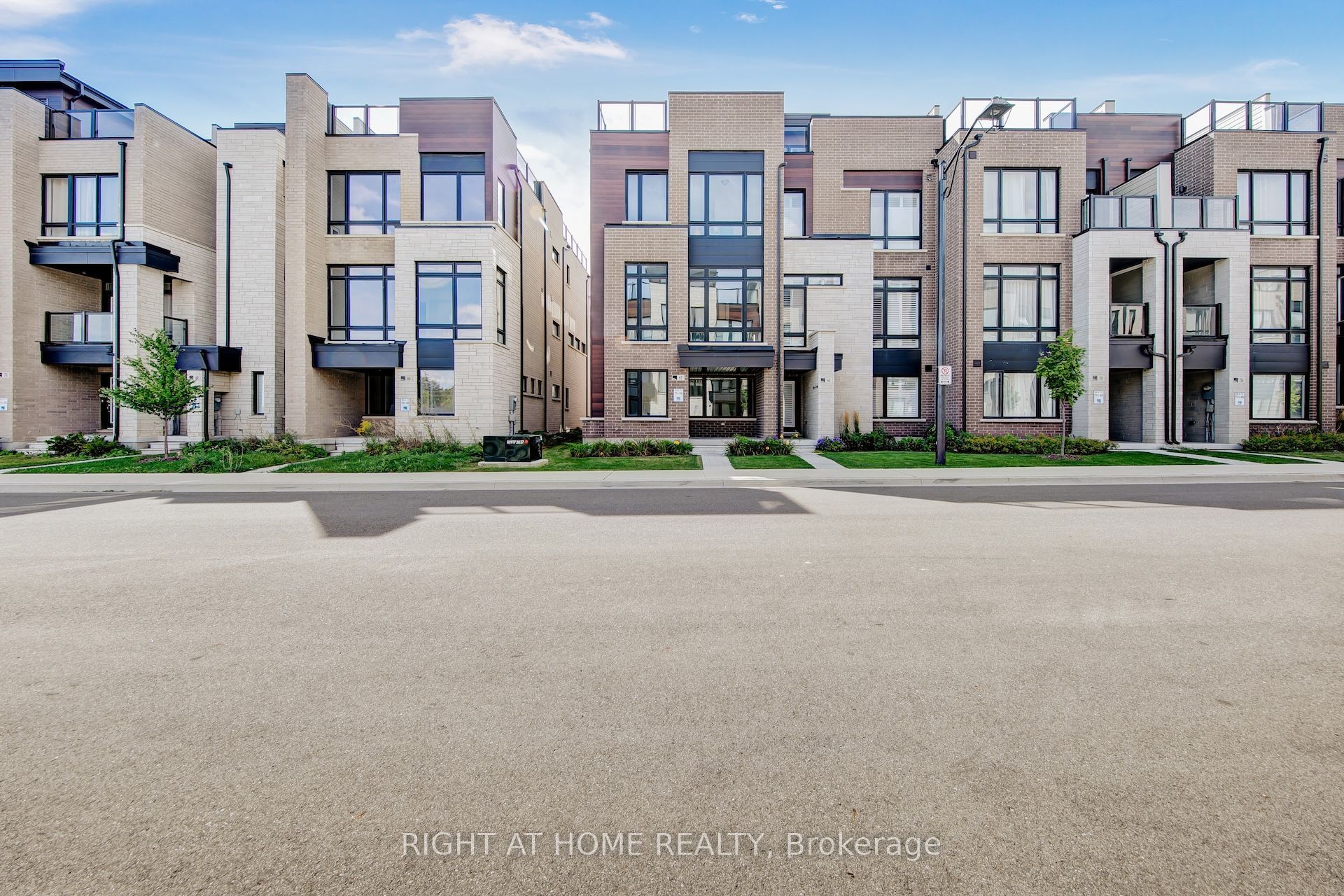 62 Ingersoll Lane, Richmond Hill, On L4e 1g9