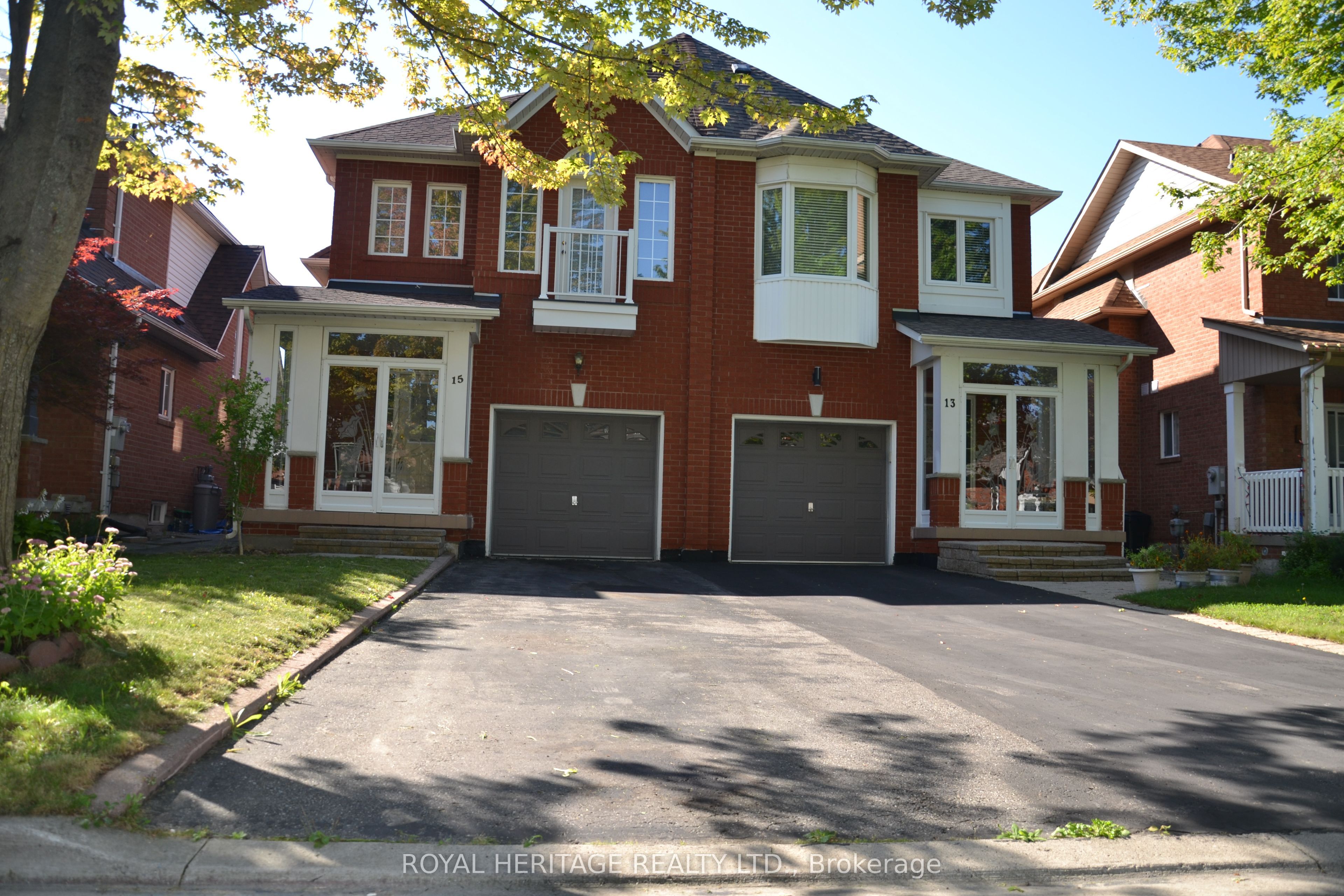 15 Boxhill Road, Markham, On L3s 4r1