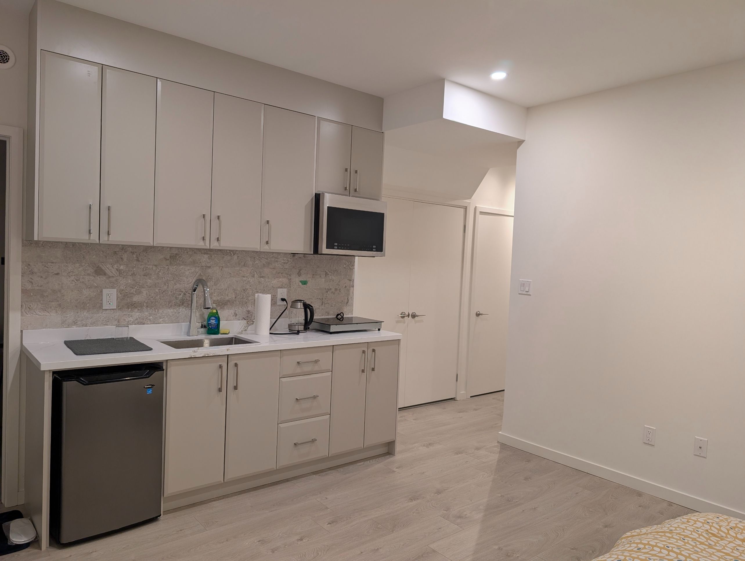 42 Genuine Lane Bsmt, Richmond Hill, On L4b 0e5