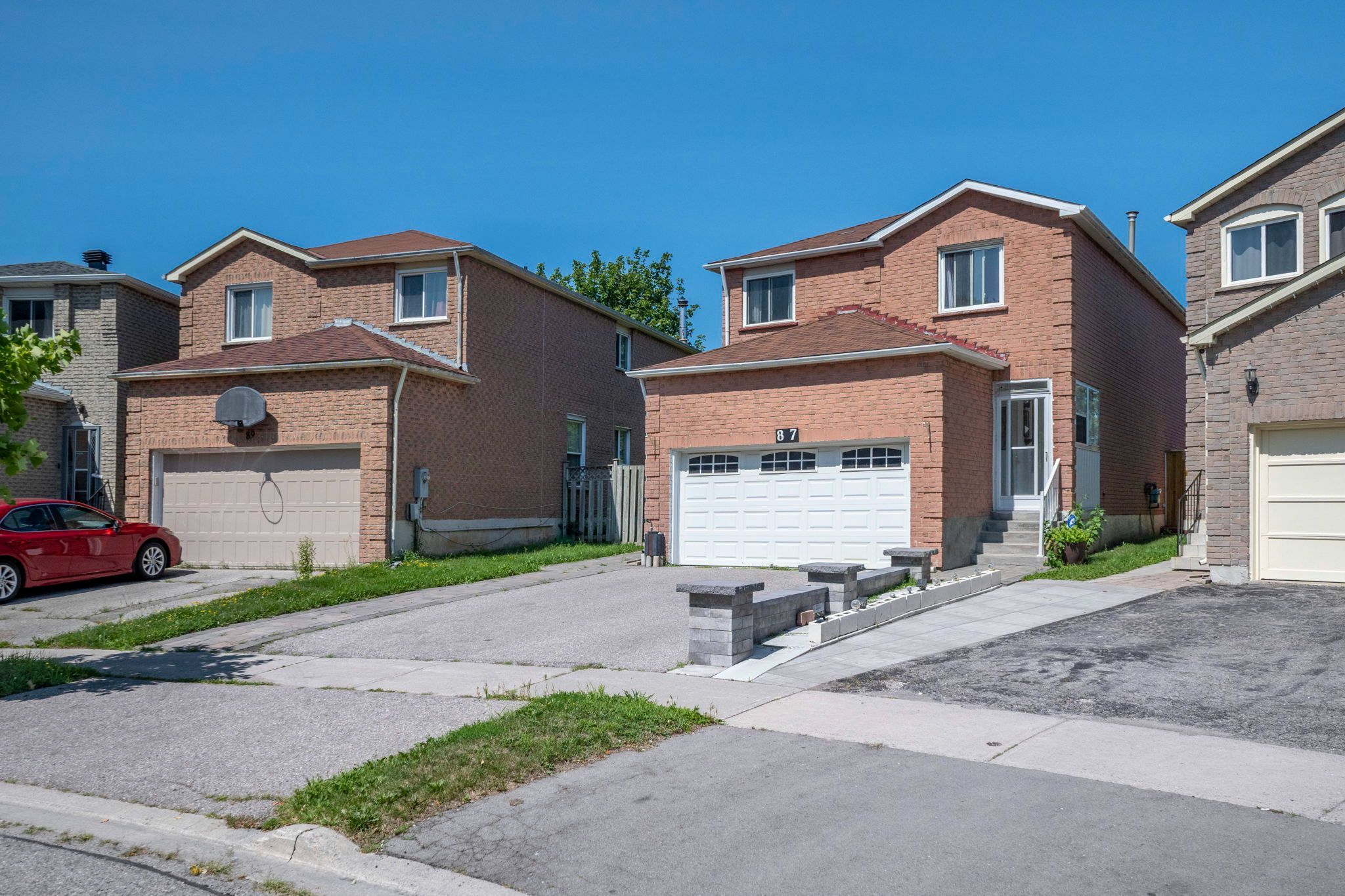 87 William Honey Crescent, Markham, On L3s 2m2