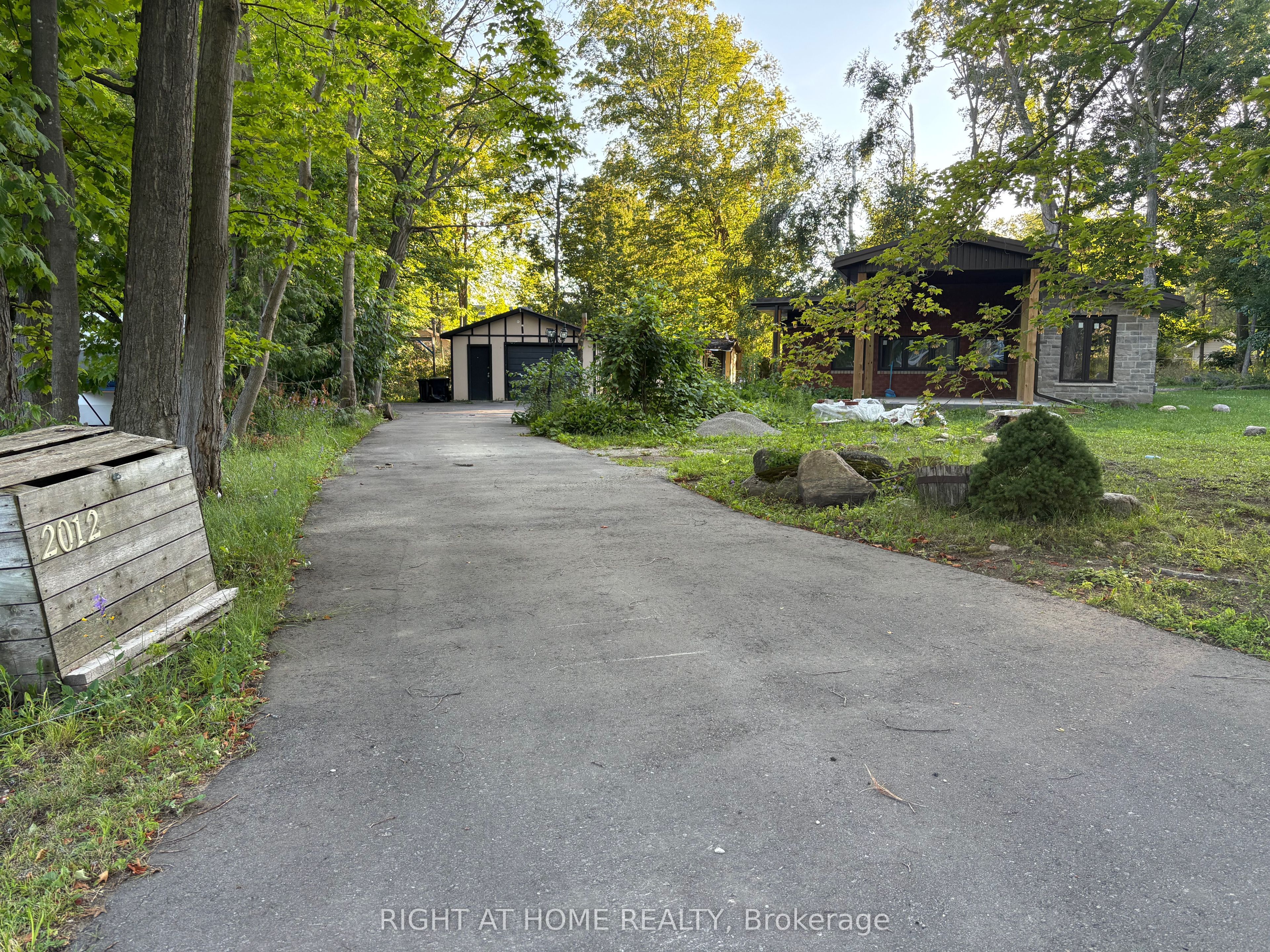 2012 Inglewood Drive, Innisfil, On L9s 1z1