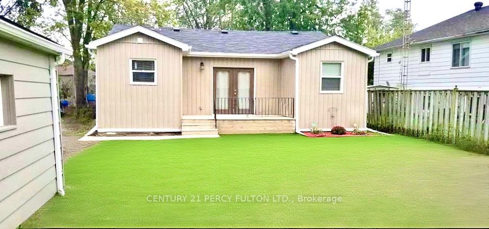 242 Simcoe Avenue, Georgina, On L4p 2h8