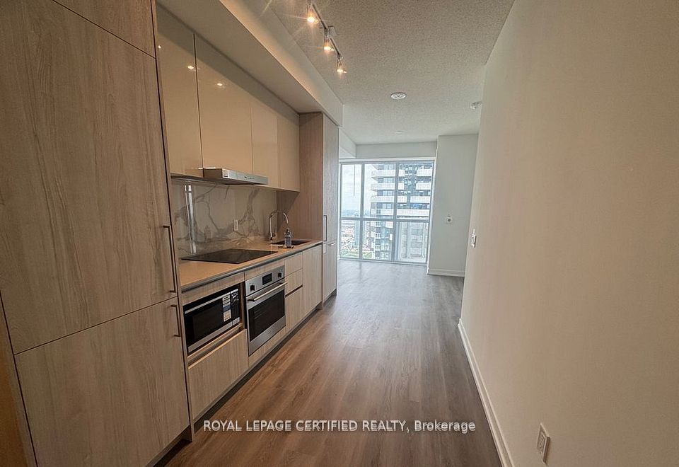 225 Commerce Street 5515, Vaughan, On L4k 0r1