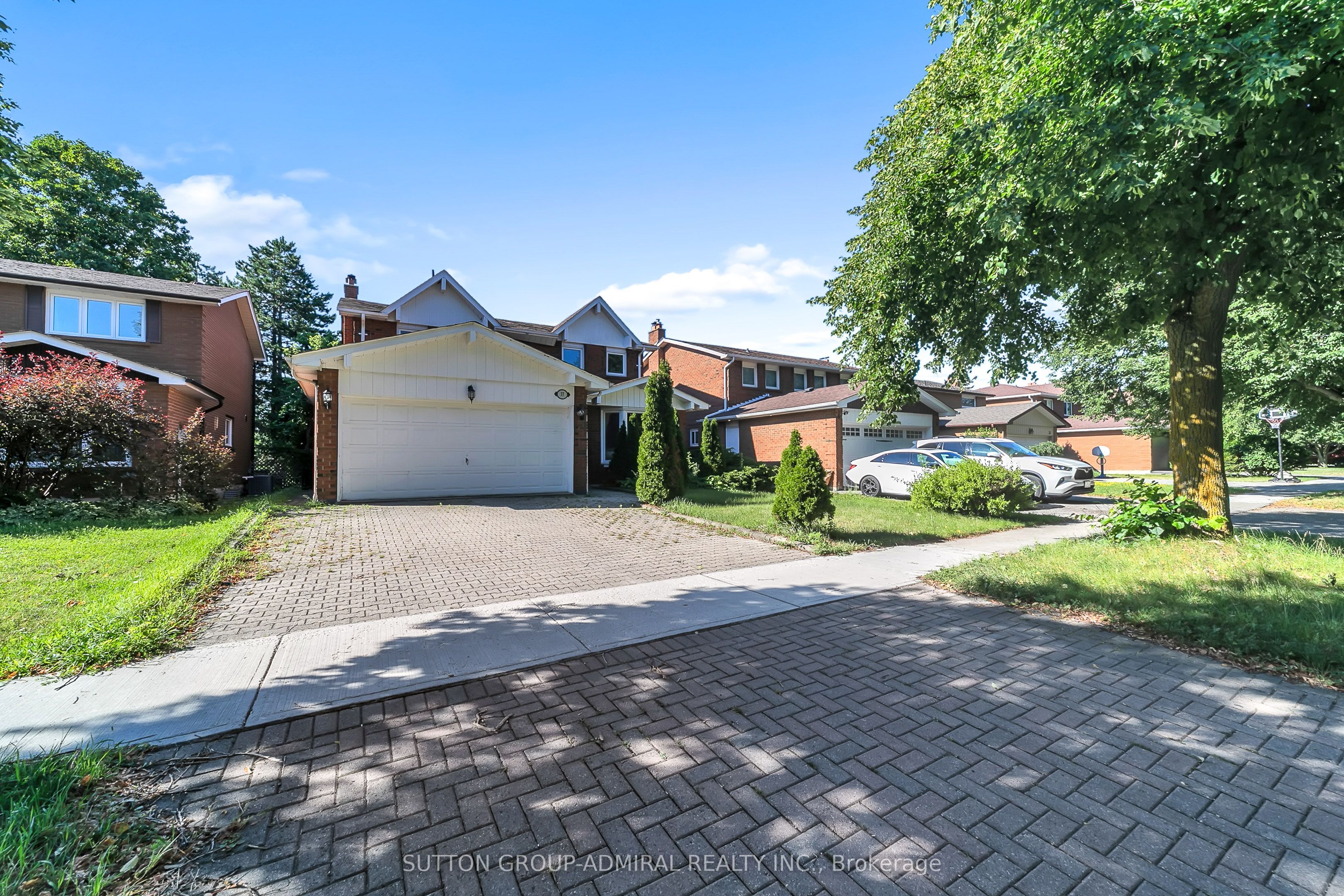 37 Gretman Crescent, Markham, On L3t 5l9