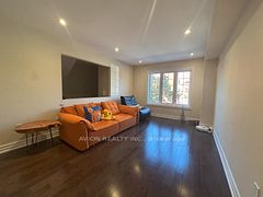 95 Weldrick Avenue 37, Richmond Hill, On L4c 0h6