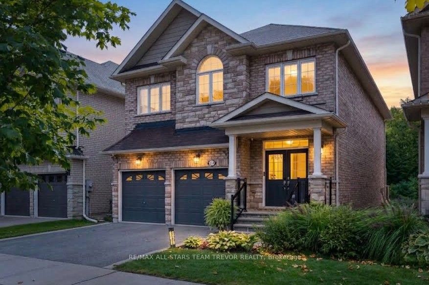 24 Scotia Road, Georgina, On L0e 1r0