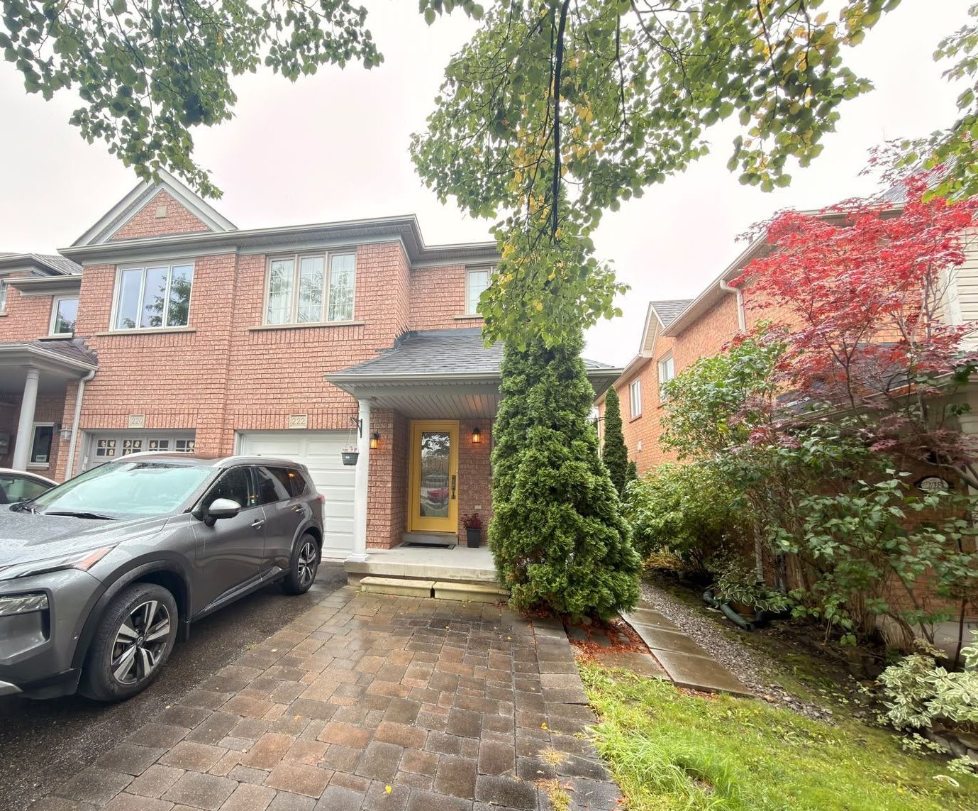 222 Burgess Crescent, Newmarket, On L3x 2v1