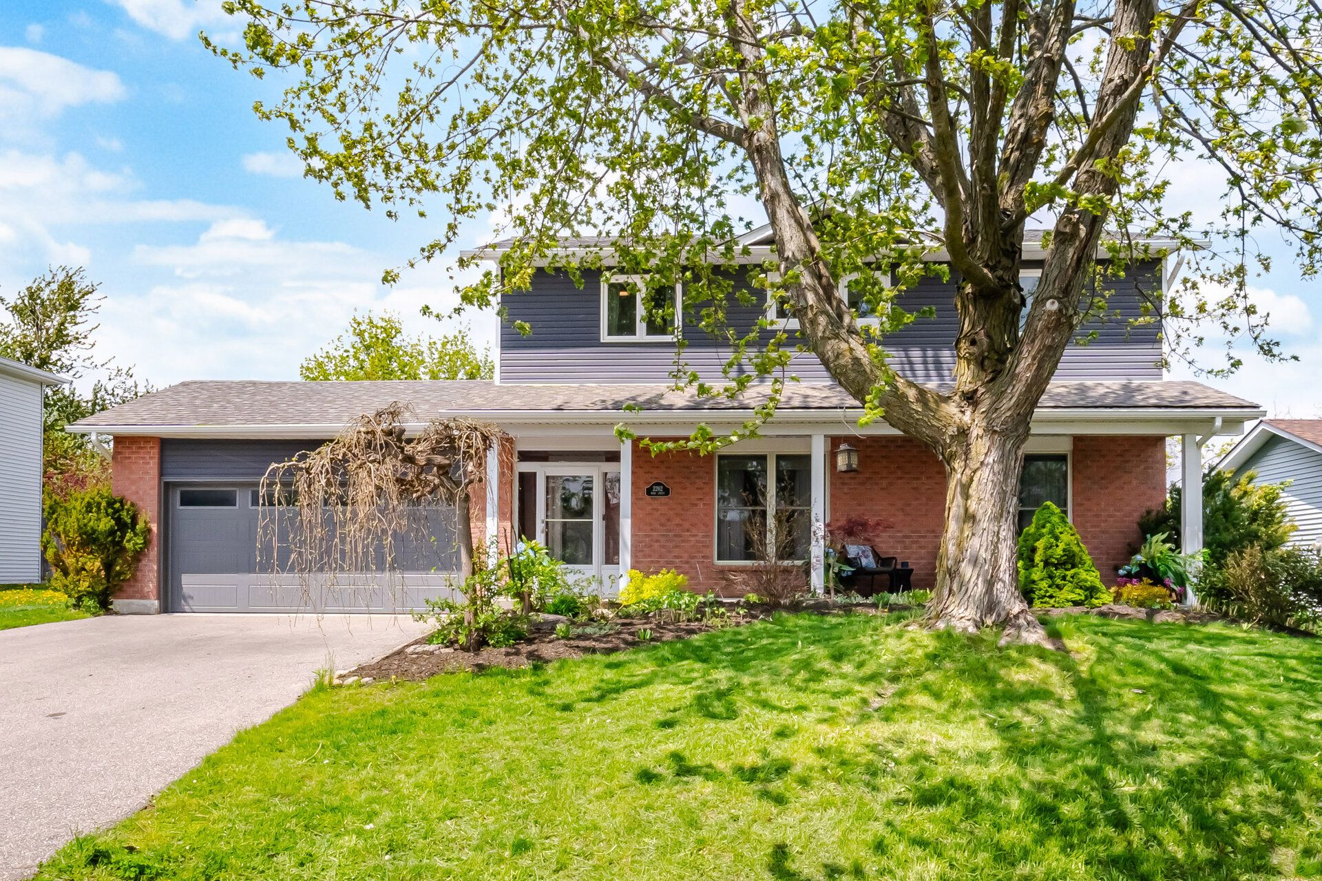 2262 Webb Street, Innisfil, On L9s 1k7