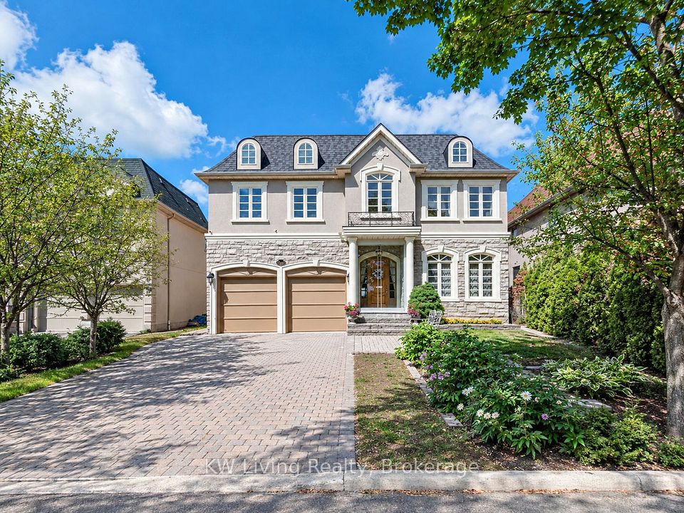 20 Ormsby Court, Richmond Hill, On L4b 4p8