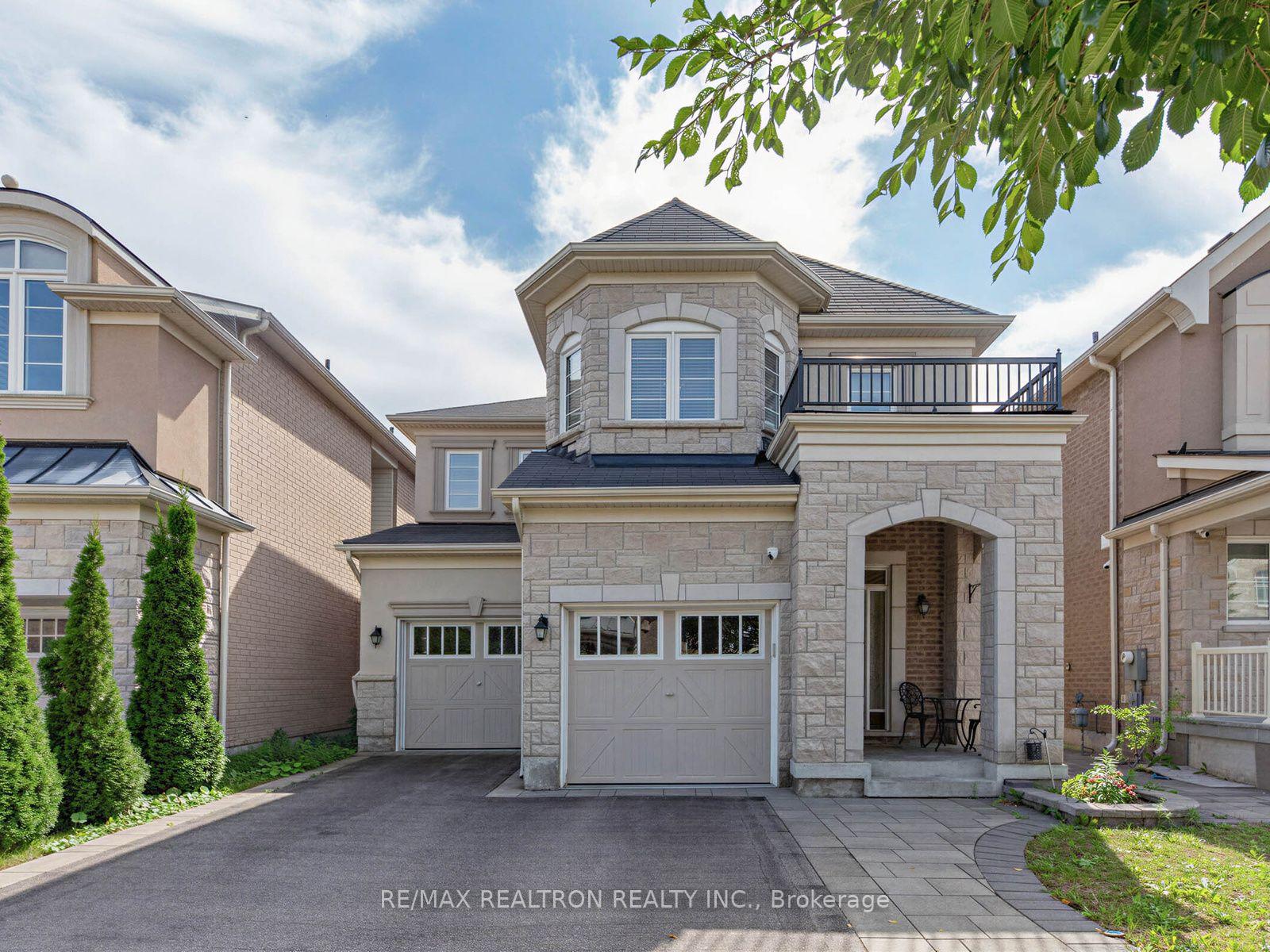 220 Degraaf Crescent, Aurora, On L4g 0x1