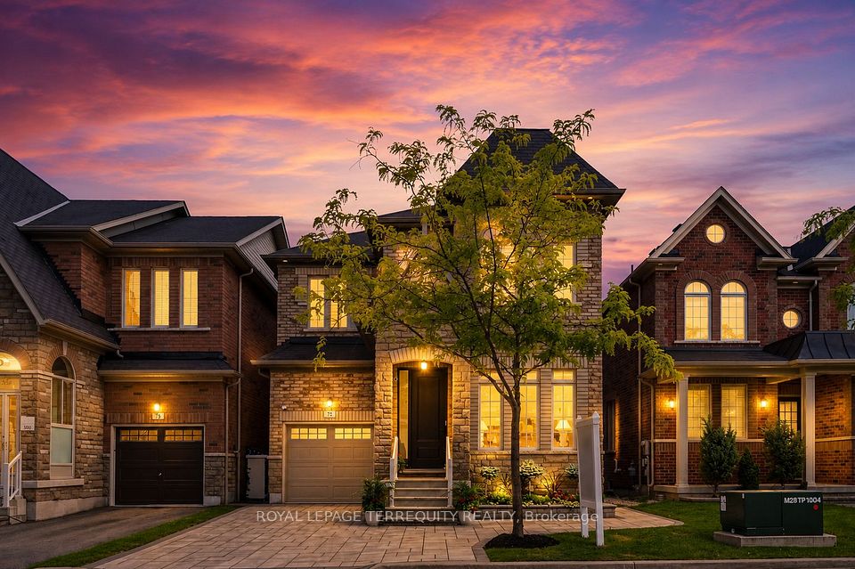 73 Manila Avenue, Markham, On L6c 0r7