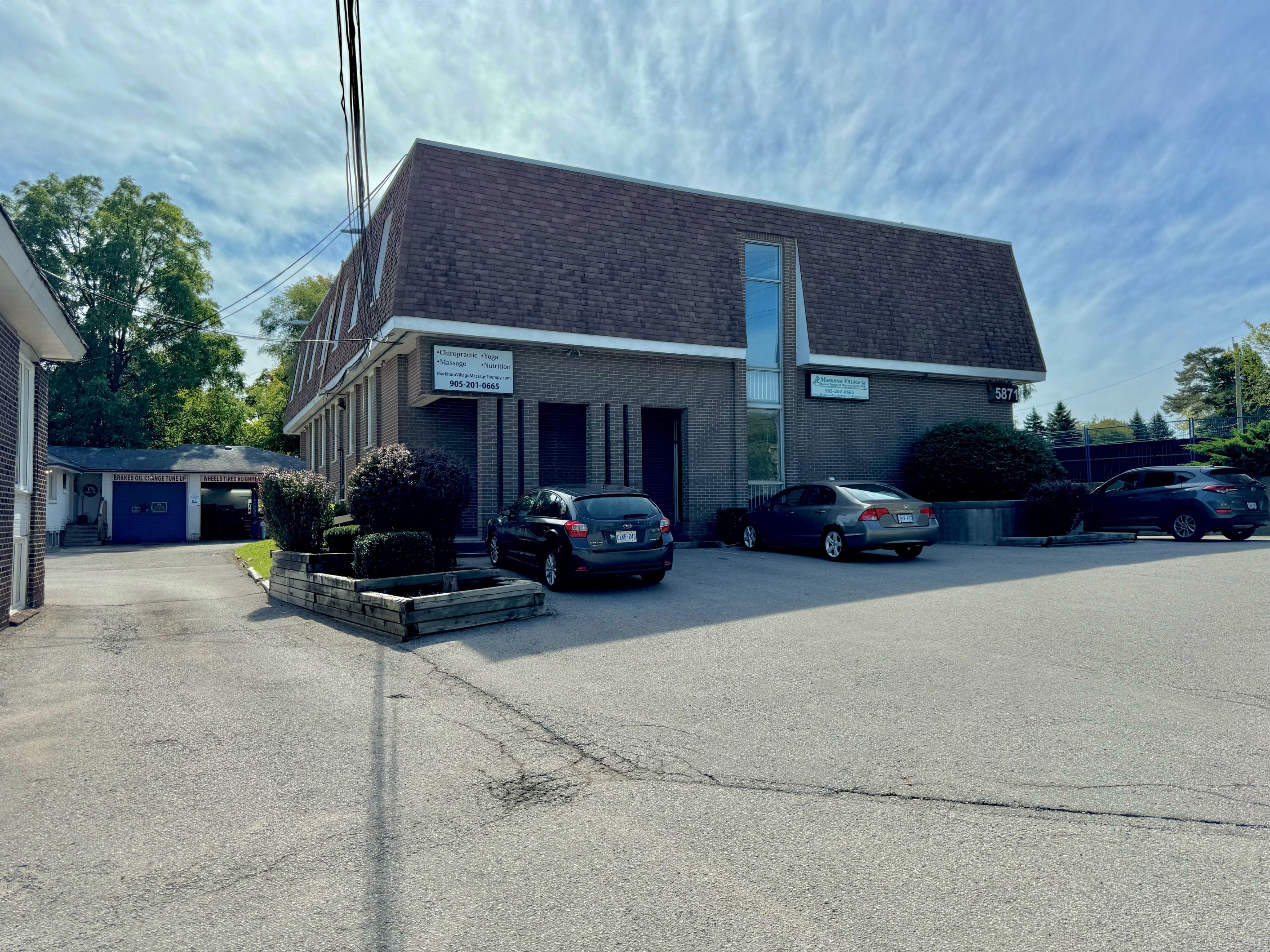 5871 Highway 7 Road E 301, Markham, On L3p 1a3