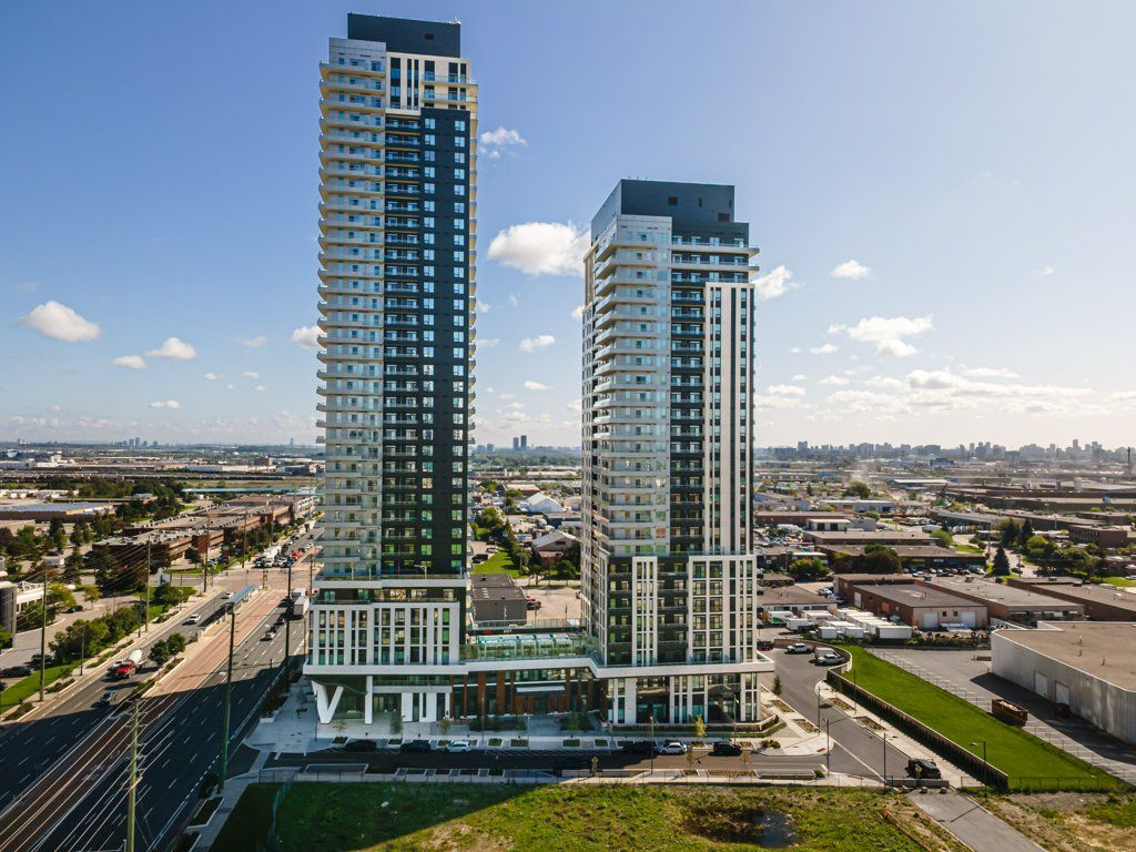 5 Meadowdale Road 1601, Vaughan, On L4k 0c7