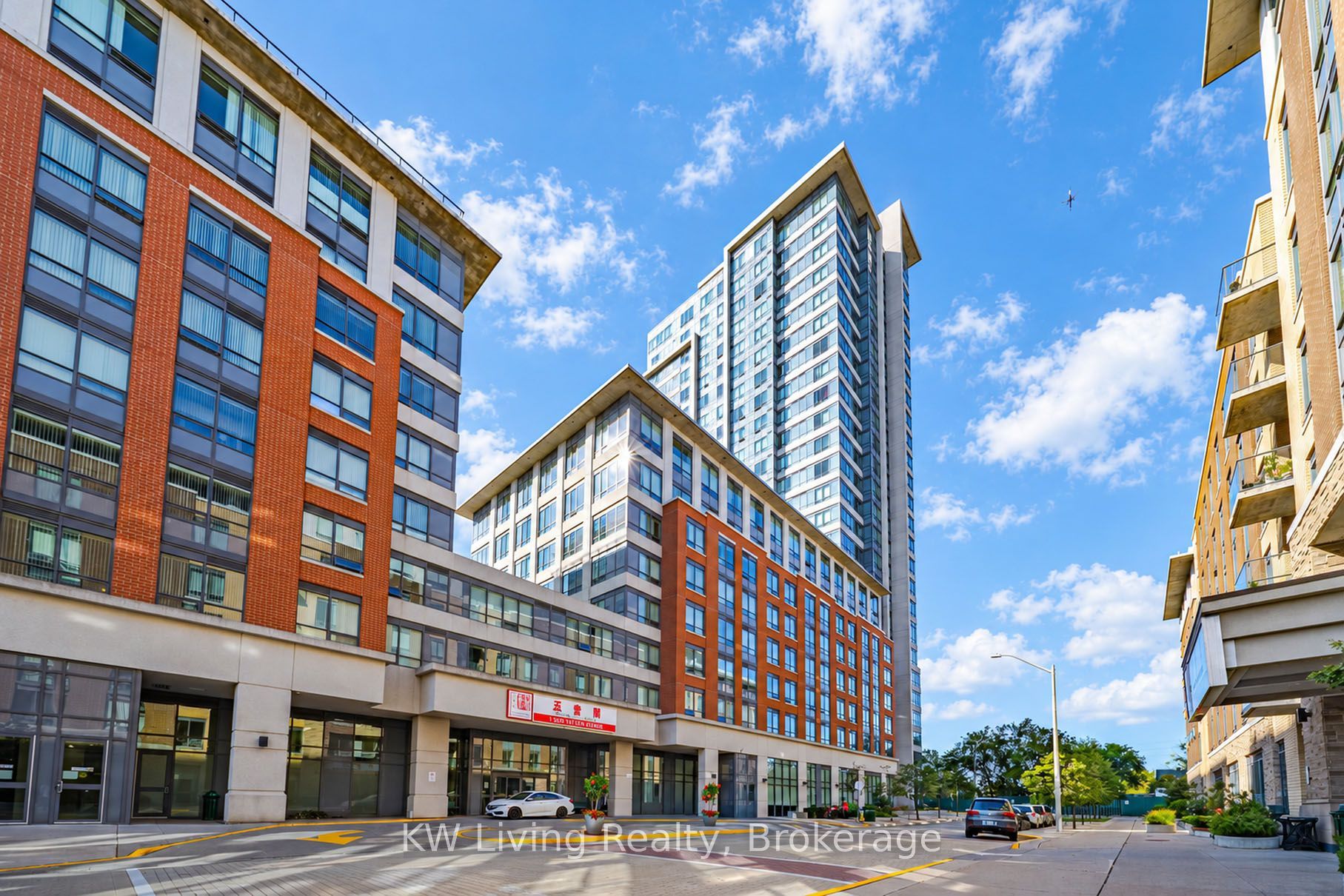 1 Sun Yat-Sen Avenue 751, Markham, On L3r 5k9