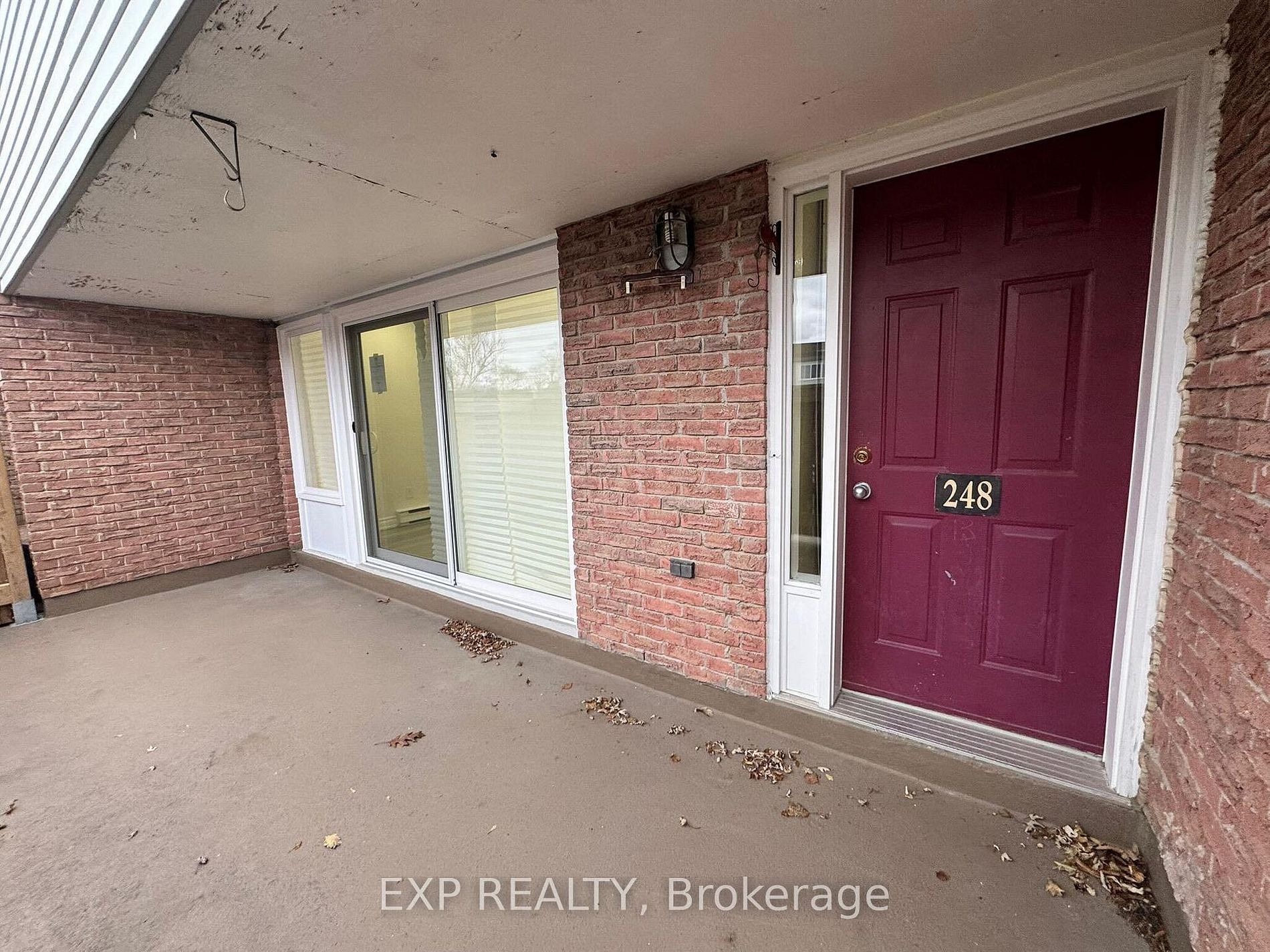 248 Milestone Crescent 120, Aurora, On L4g 3m2