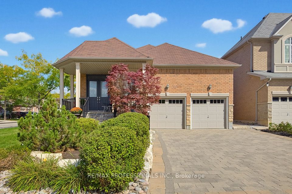 120 Isernia Crescent, Vaughan, On L4h 2y9