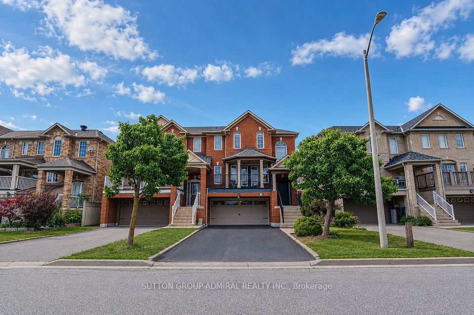 43 Mainland Crescent, Vaughan, On L6a 3g4