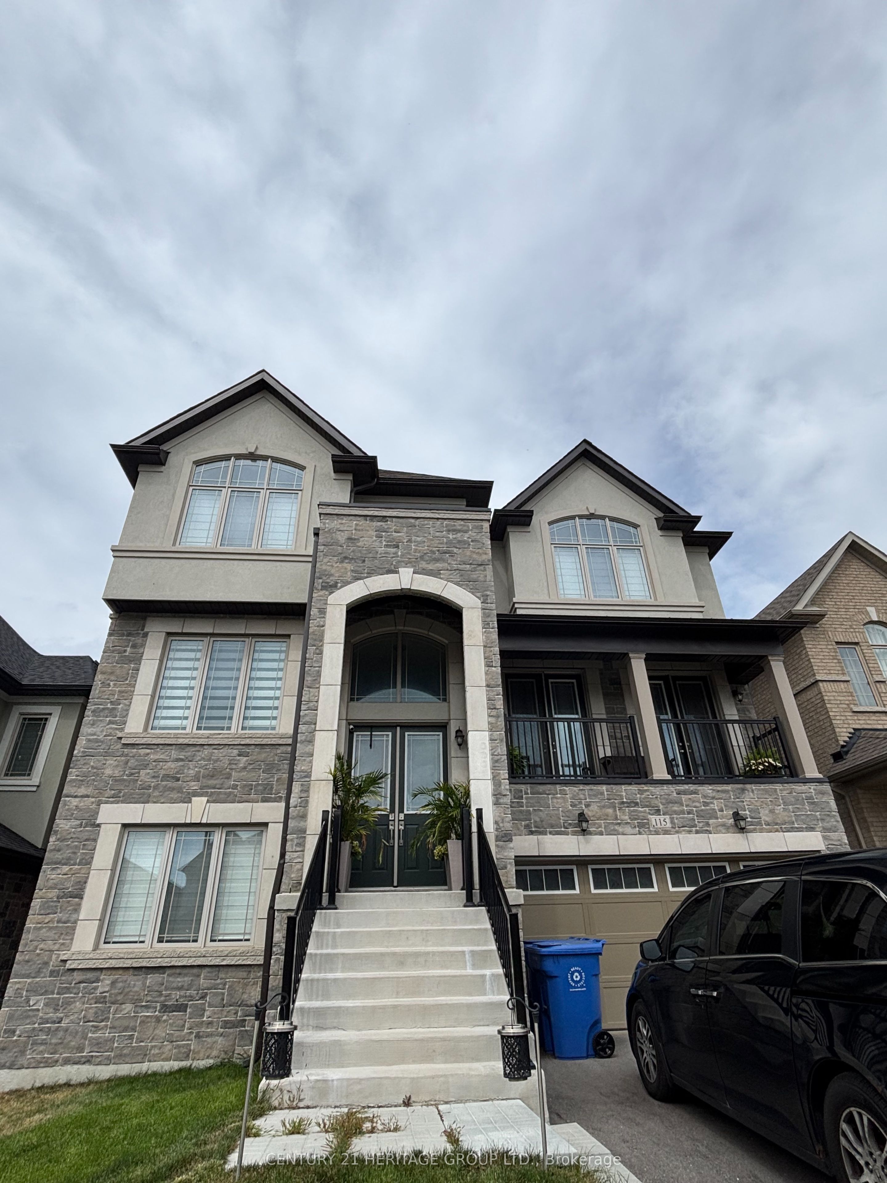 115 Silk Twist Drive, East Gwillimbury, On L9n 0w1