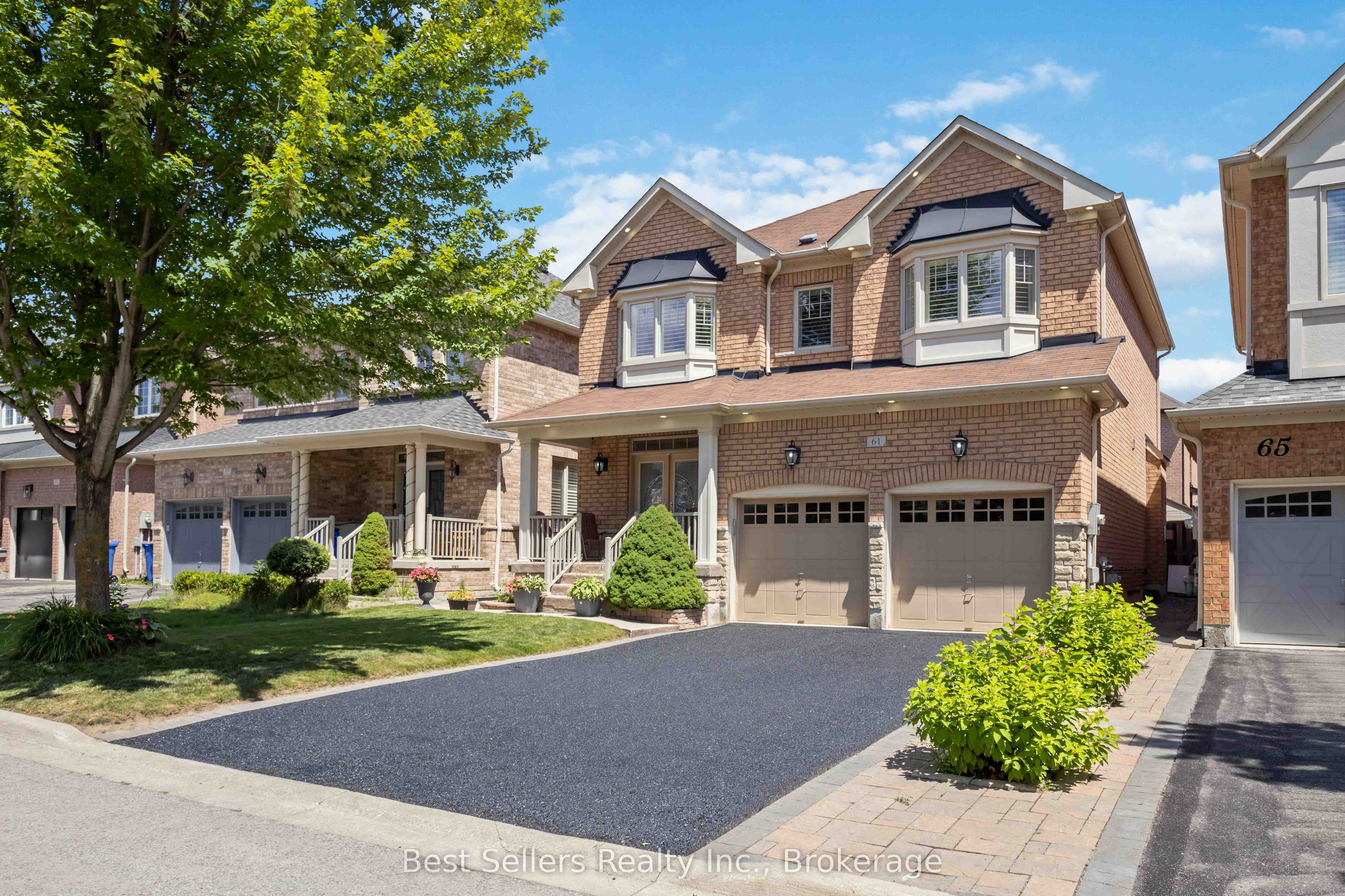 61 Braith Crescent, Whitchurch-Stouffville, On L4a 0b9
