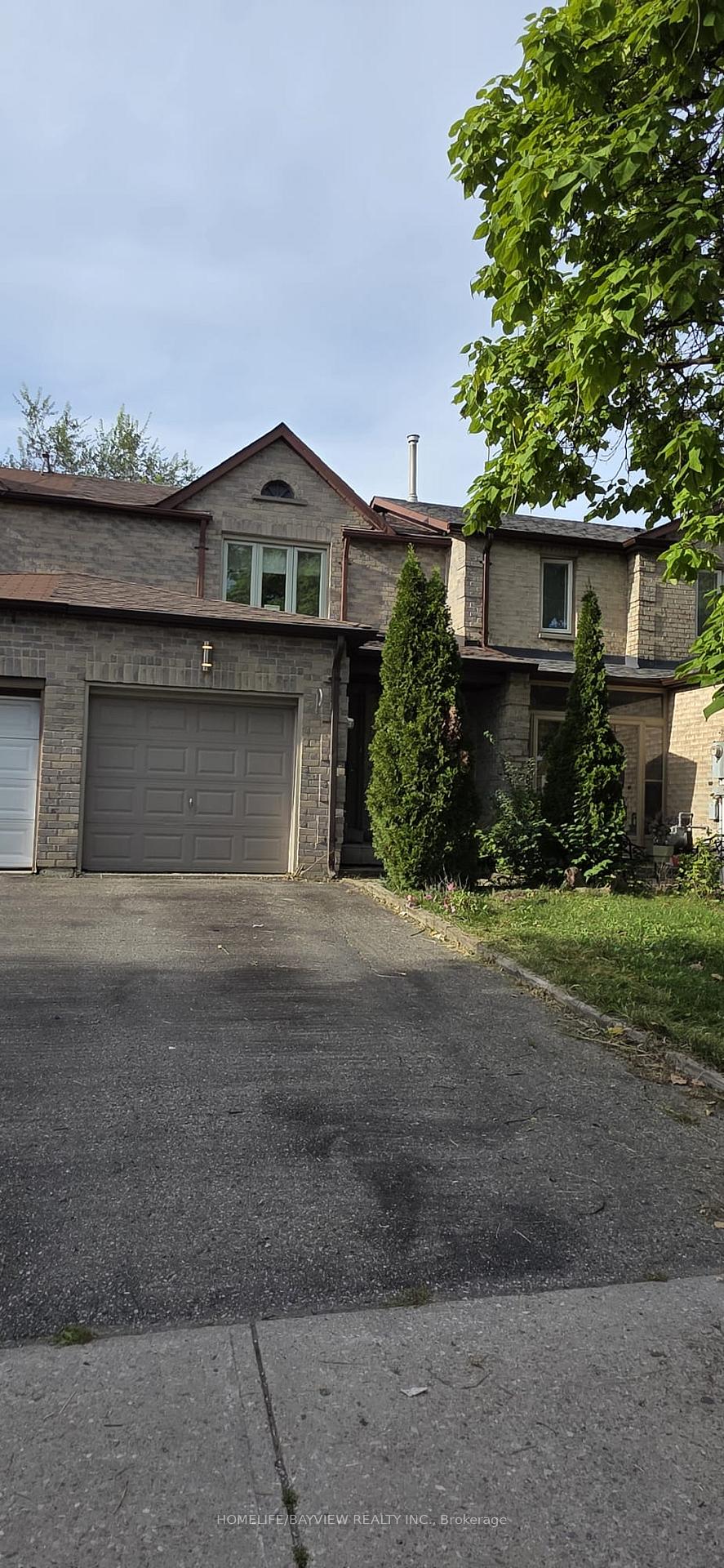 168 Observatory Lane, Richmond Hill, On L4c 8k7
