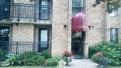 15390 Yonge Street 201, Aurora, On L4g 1n8