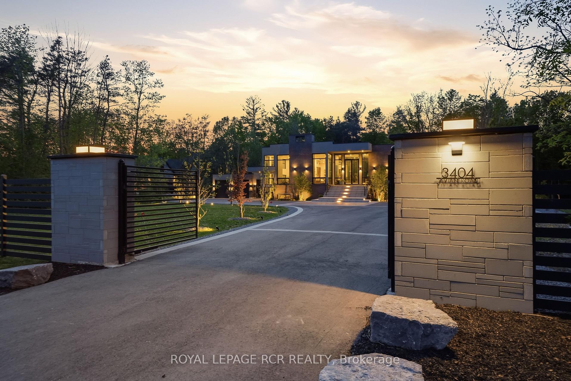 3404 Vivian Road, Whitchurch-Stouffville, On L4a 2m4