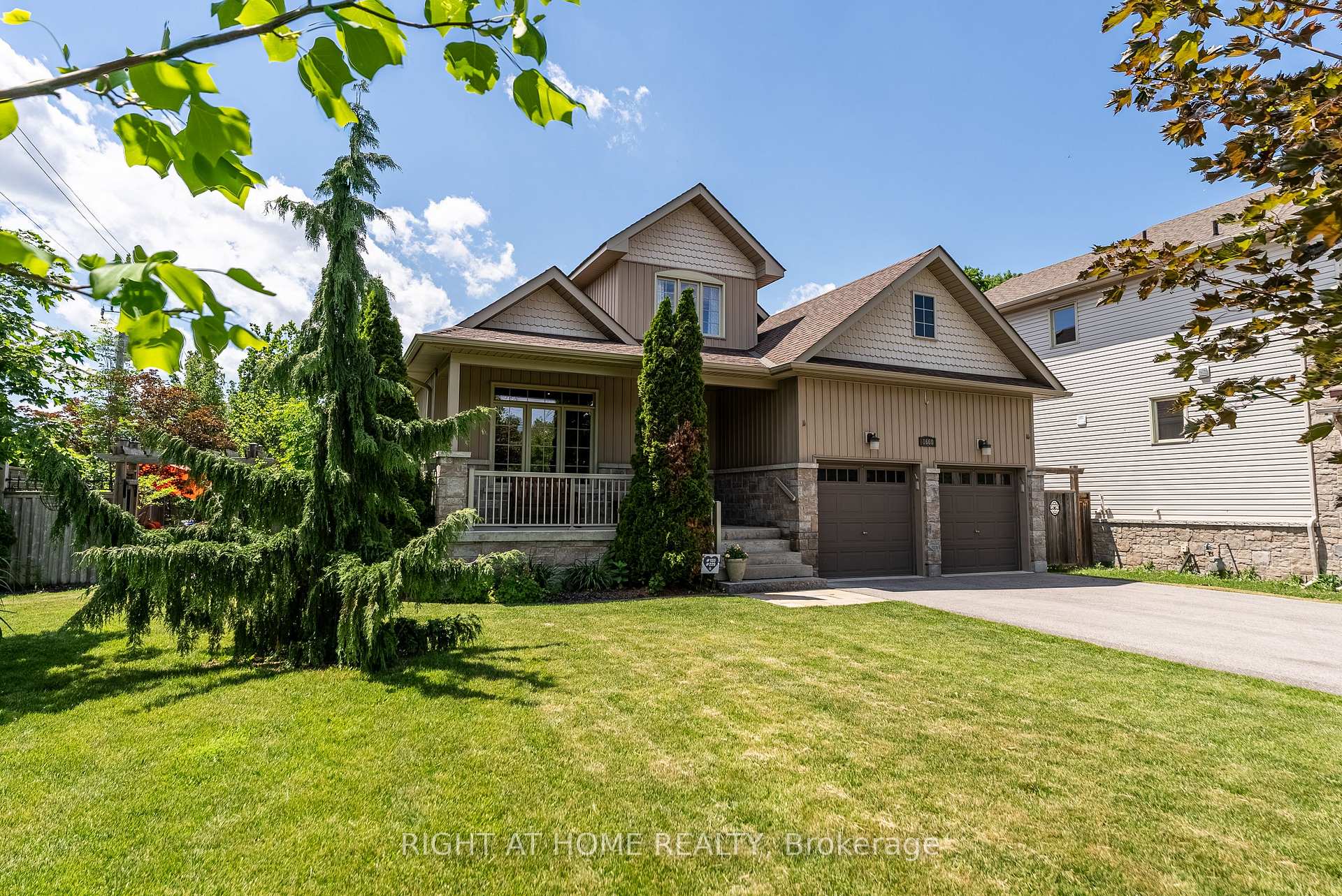 1660 Moyer Avenue, Innisfil, On L9s 1s8