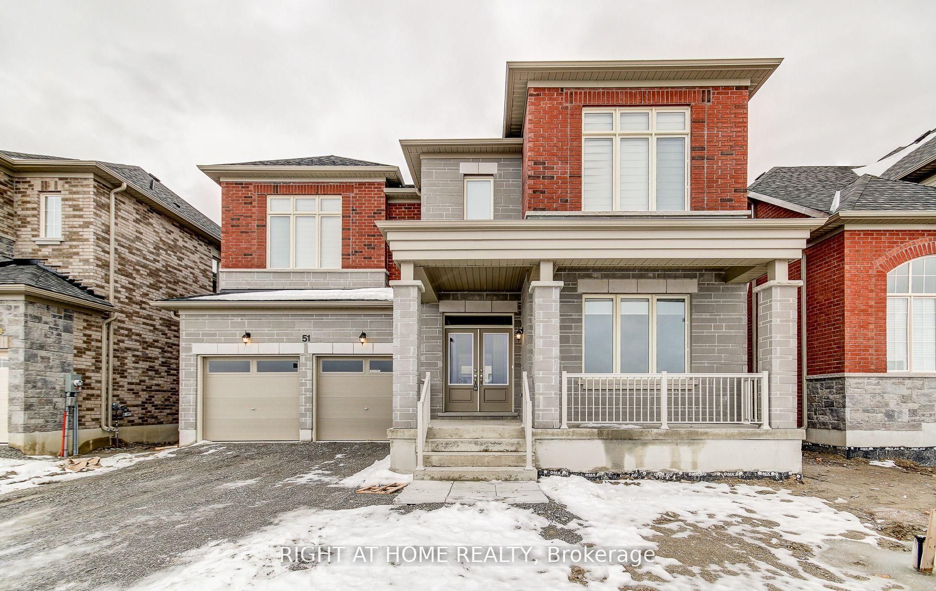 51 Lorrain Hand Crescent, Georgina, On L4p 0t2