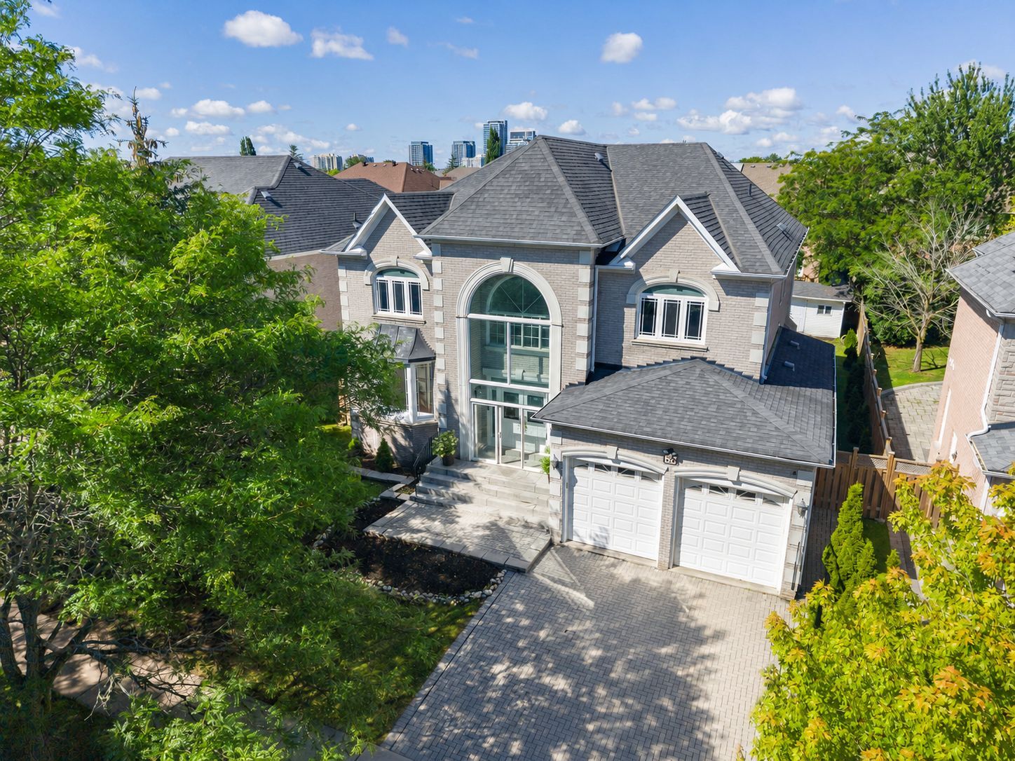 36 Fern Avenue, Richmond Hill, On L4b 3r5