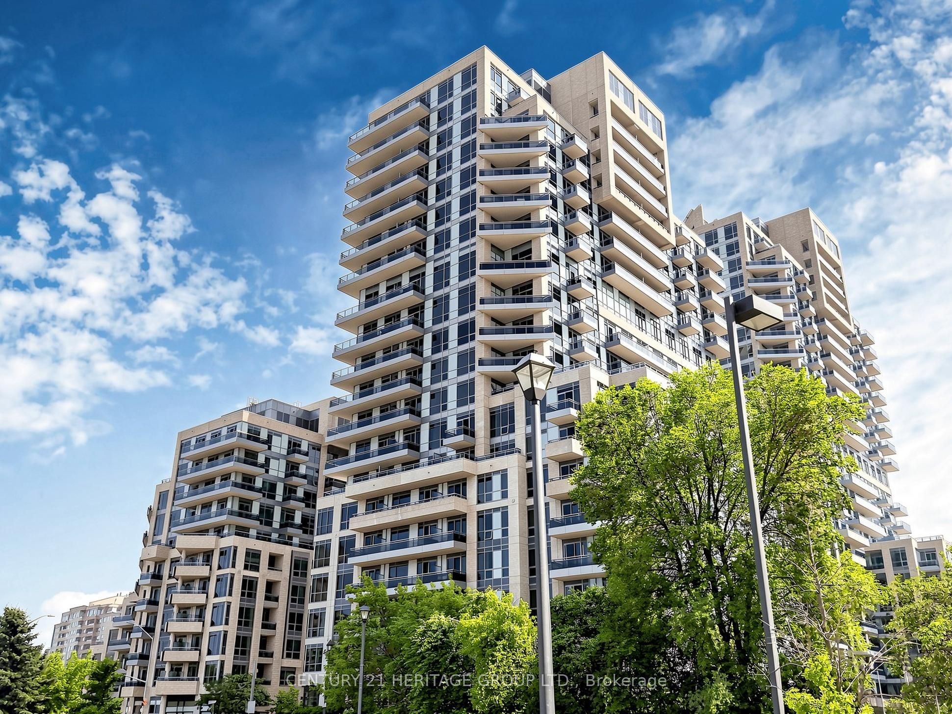 9205 Yonge Street 815, Richmond Hill, On L4c 1v5