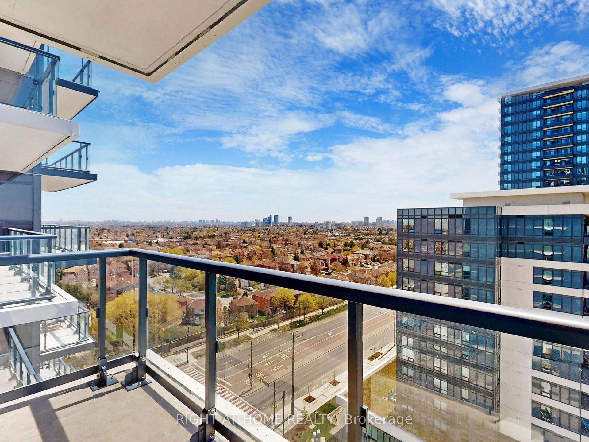 7950 Bathurst Street 1319, Vaughan, On L4j 0l4