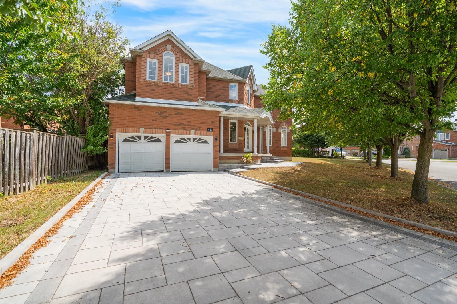 18 Formosa Drive, Richmond Hill, On L4s 1s6