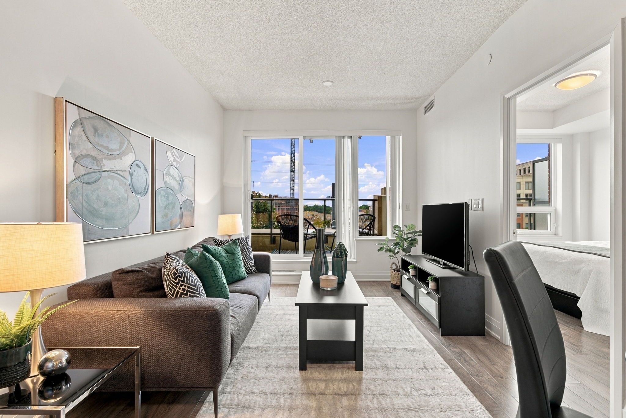 28 Uptown Drive 312, Markham, On L3r 5m5
