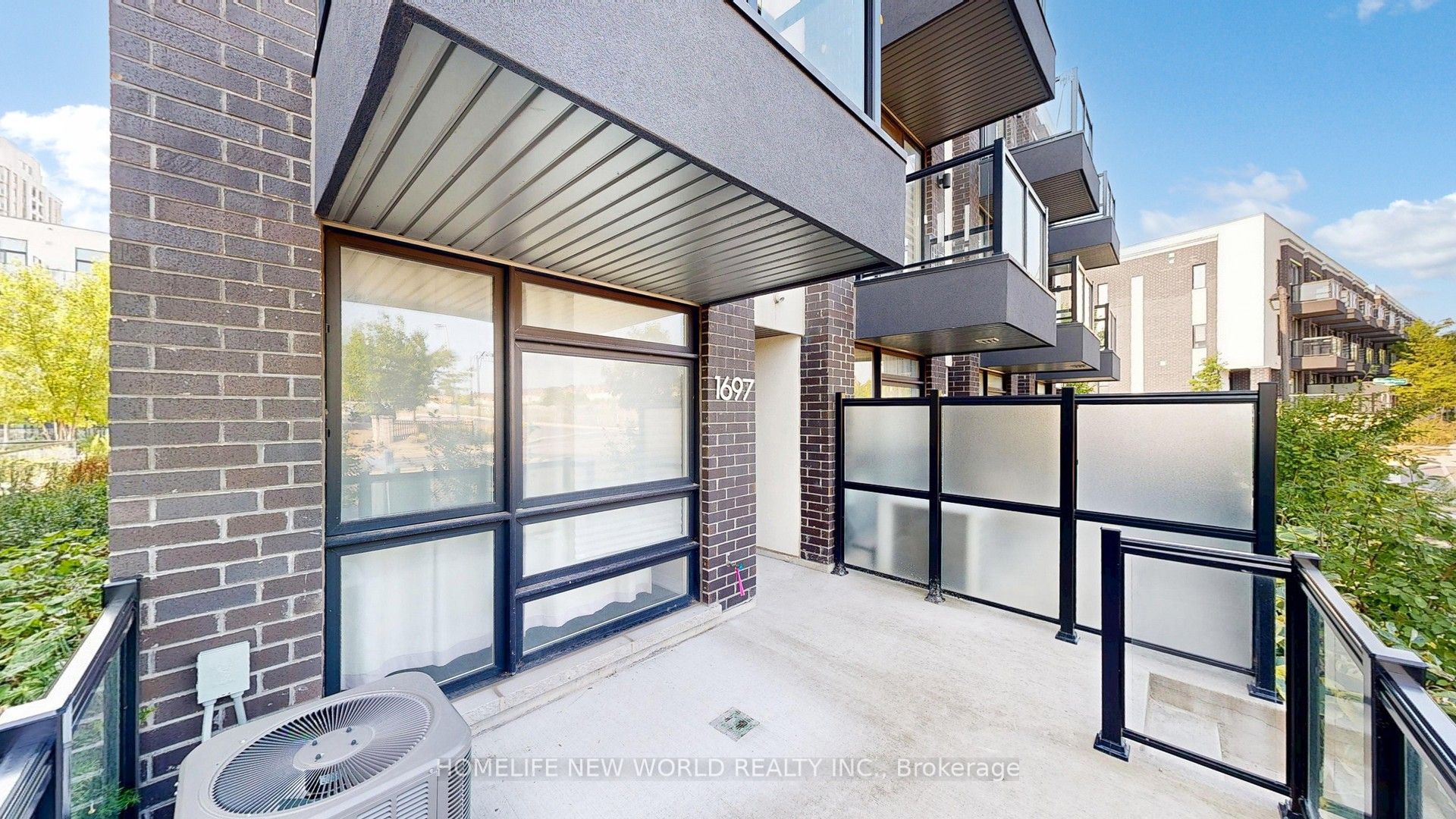 1697 Bur Oak Avenue, Markham, On L6e 0v2