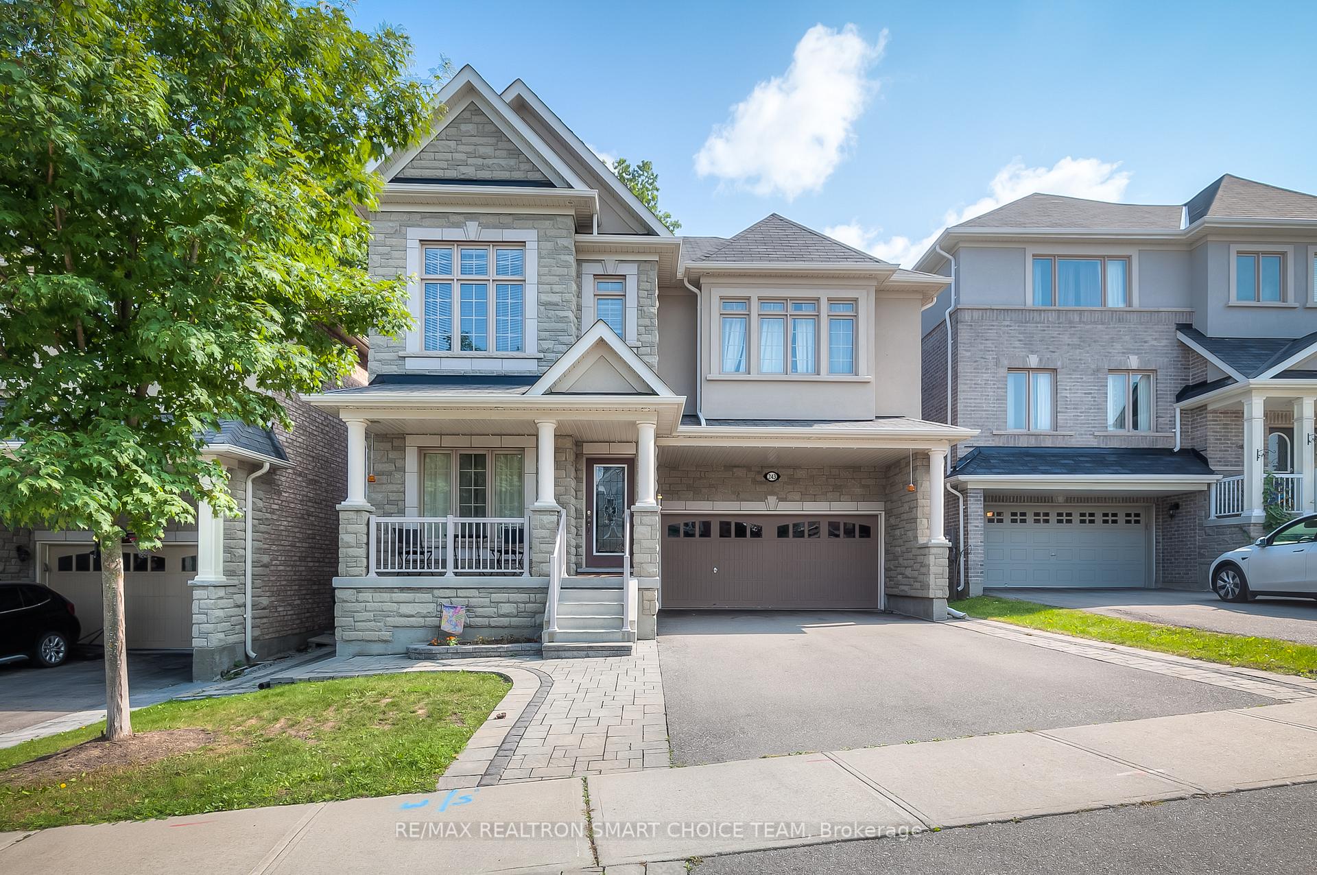 243 Gord Clelland Gate Bsmt, Newmarket, On L3x 0g1