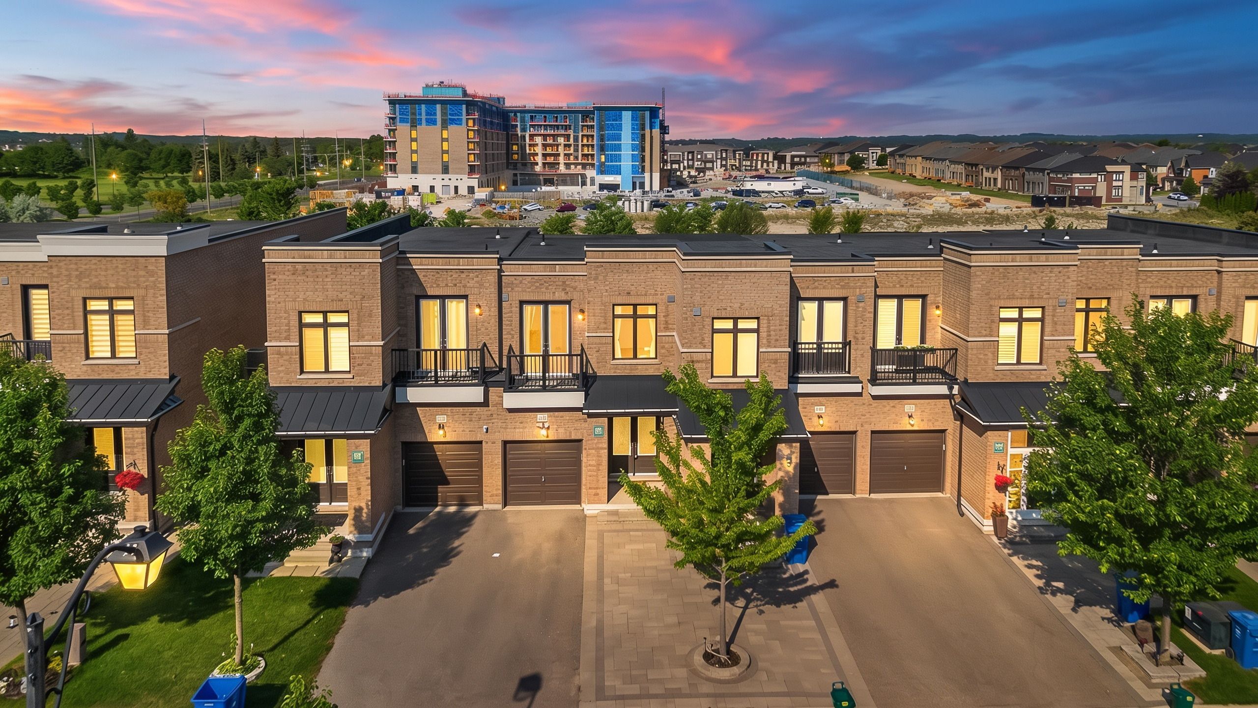336 Elyse Court, Aurora, On L4g 2c9