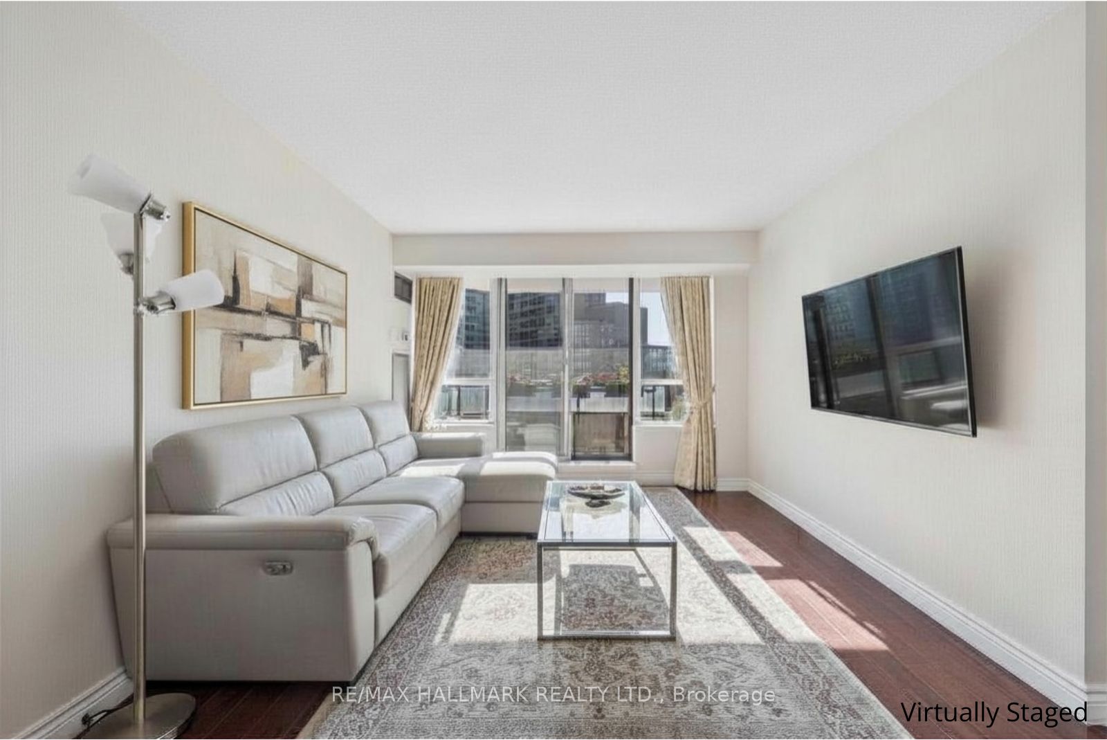 81 Townsgate Drive 512, Vaughan, On L4j 8e6