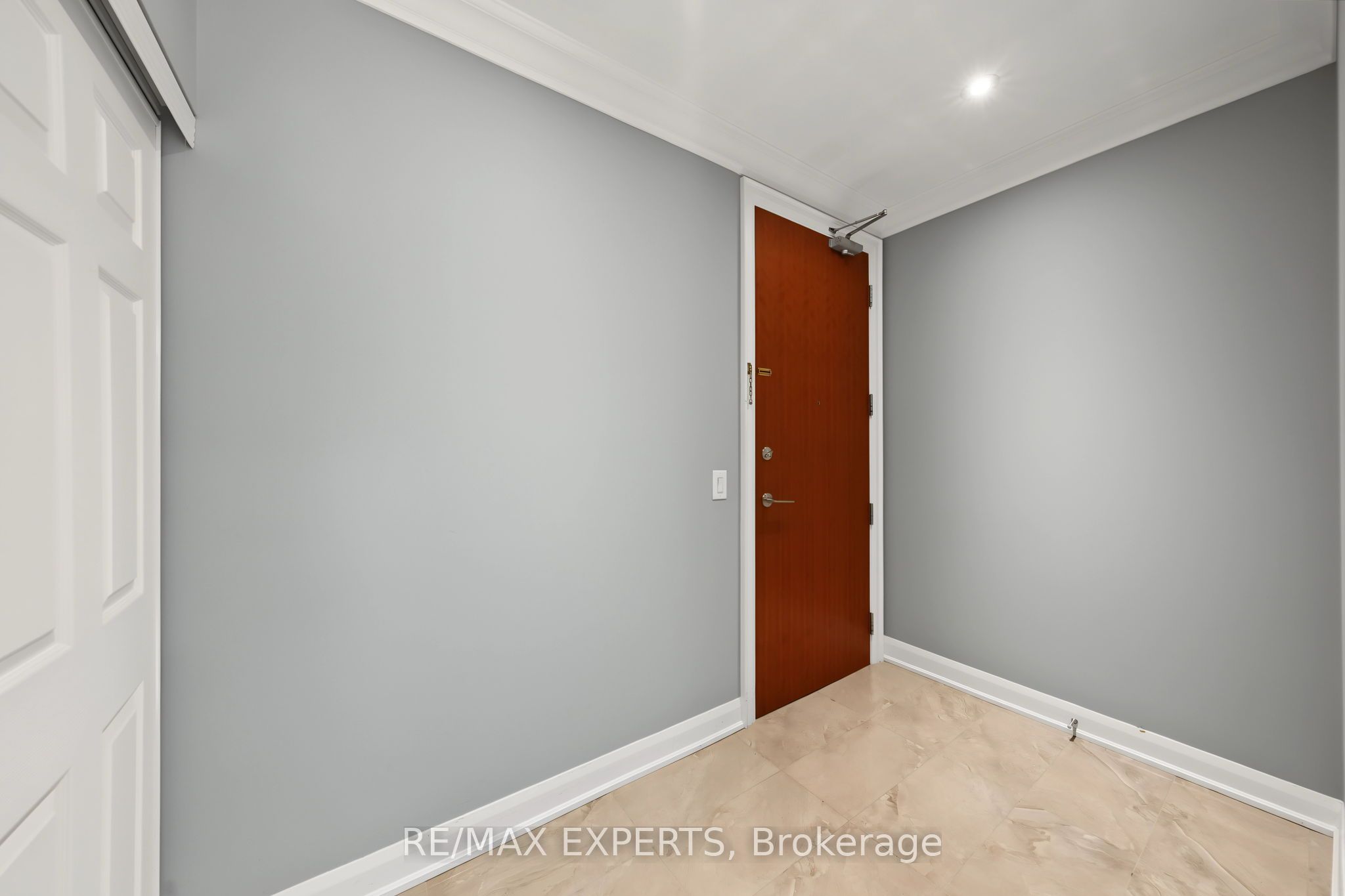 4700 Highway 7 204, Vaughan, On L4l 0b8