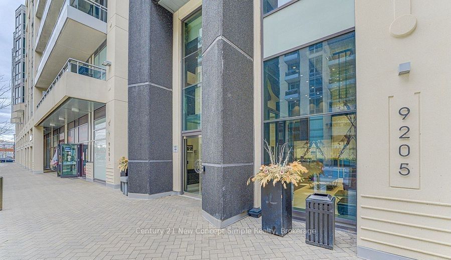 9205 Yonge Street 311, Richmond Hill, On L4c 1v5