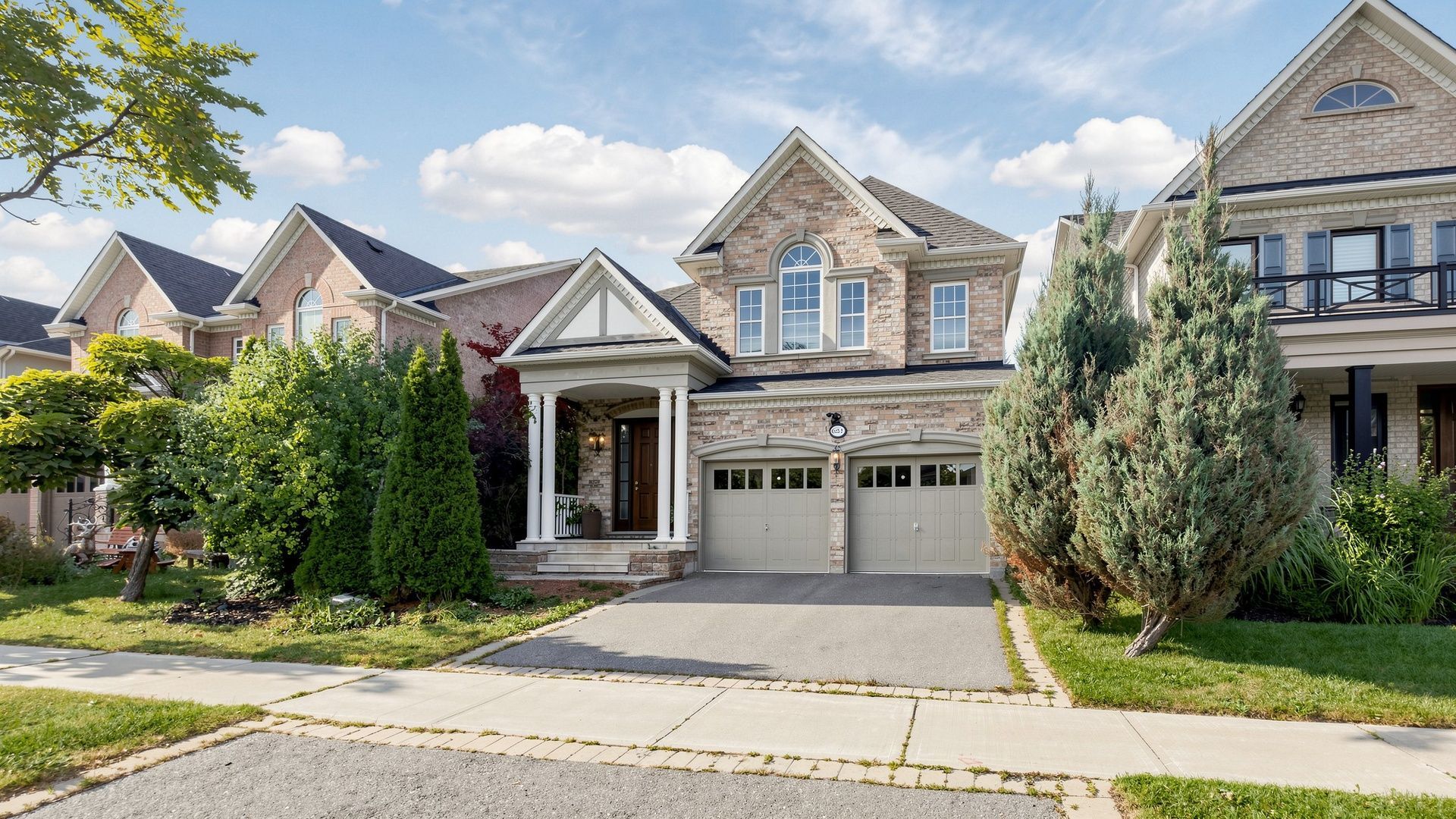 651 Via Romano Boulevard, Vaughan, On L6a 0g1